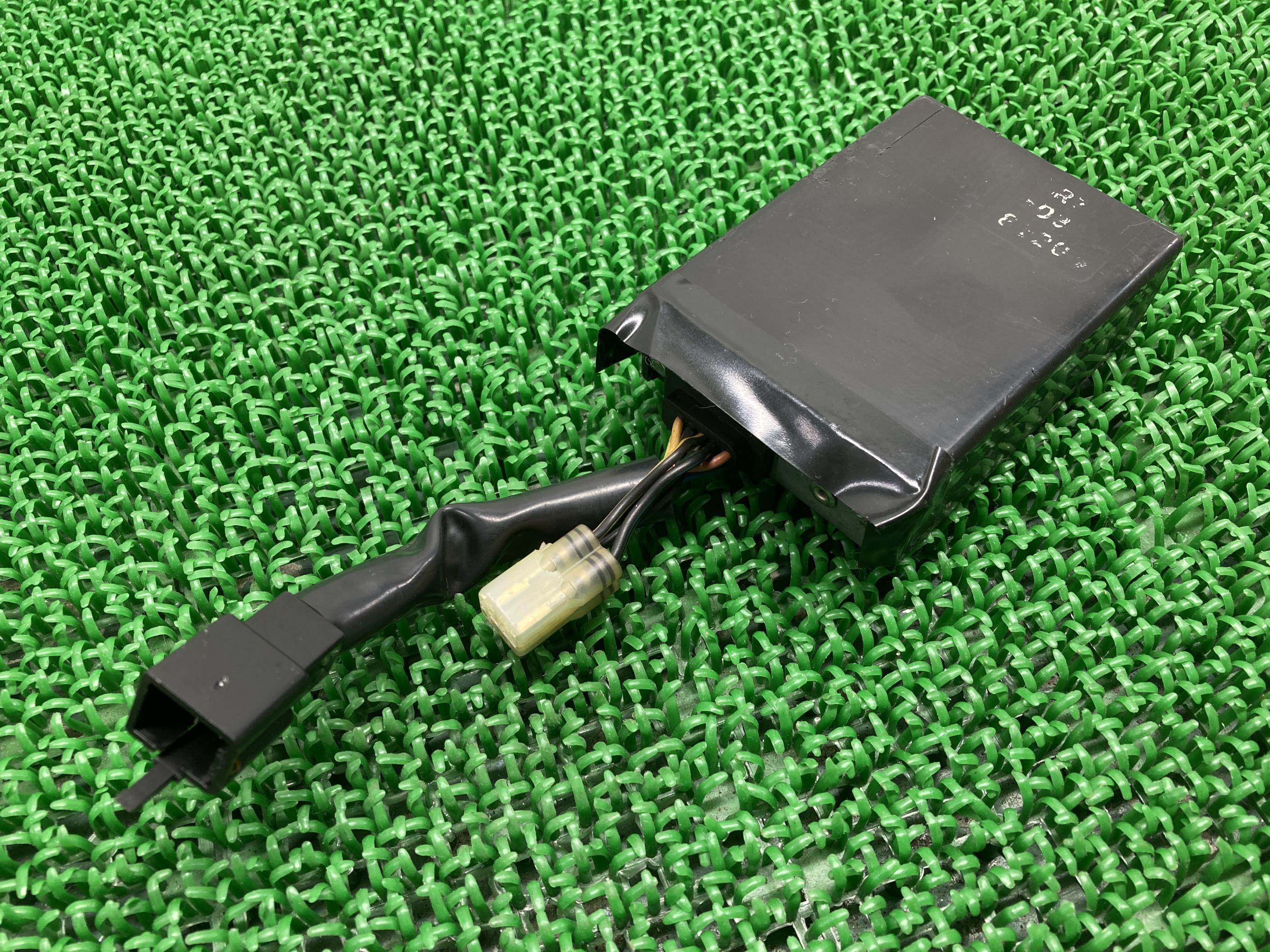 VFR750R コンバーター ホンダ 純正 バイク 部品 RC30 CDI 激レア 希少品 品薄 車検 Genuine 【中古】 63