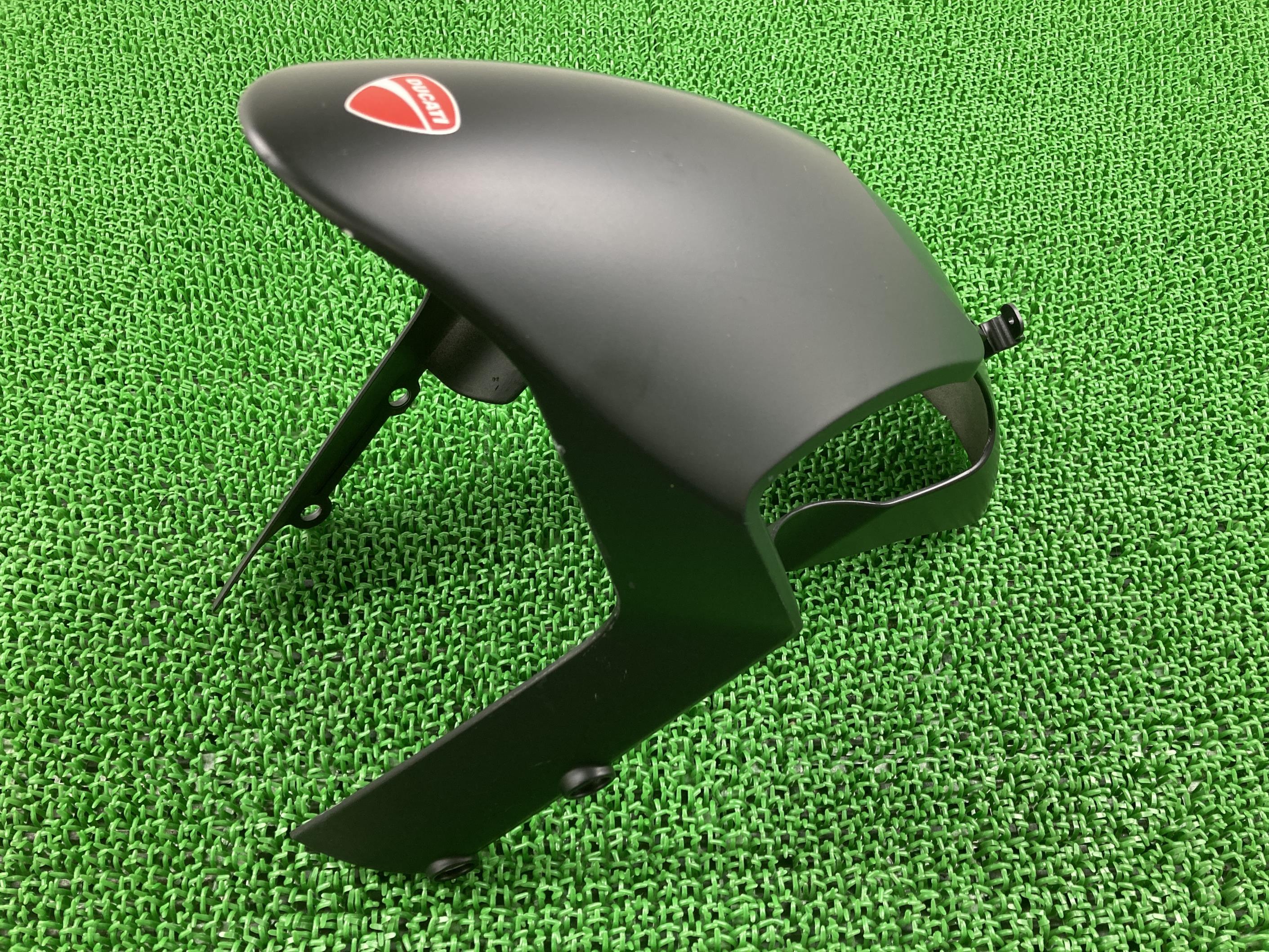 モンスター フロントフェンダー マットB ドゥカティ 純正 バイク 部品 M696 M796 M1100 コンディション良好 車検 Genuine 【中古】 41