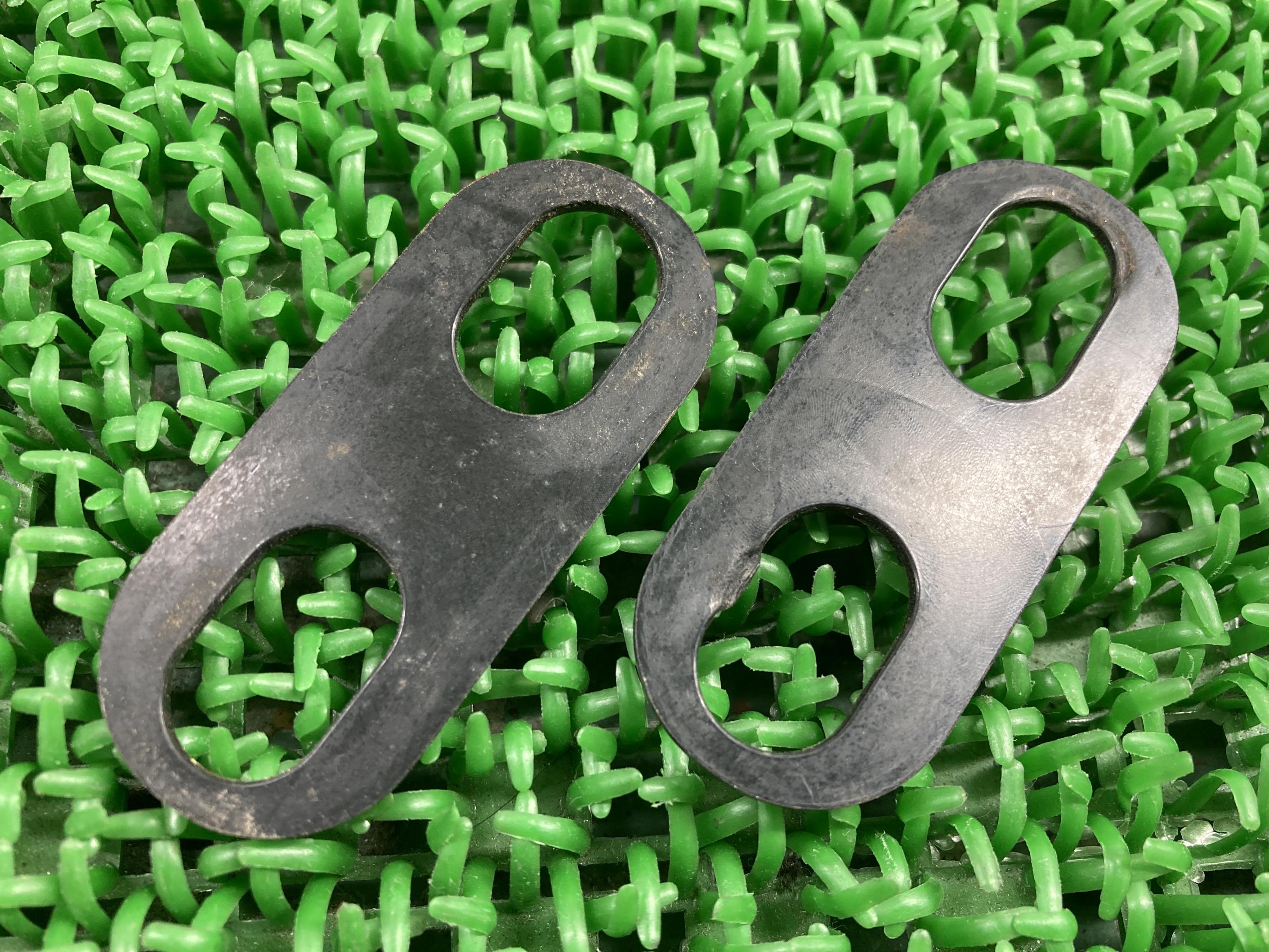 FZ-1フェザーミラー取り付けゴムブッシュ左右ヤマハ純正バイク部品RN21J耐震ラバー破れ無し品薄希少品..