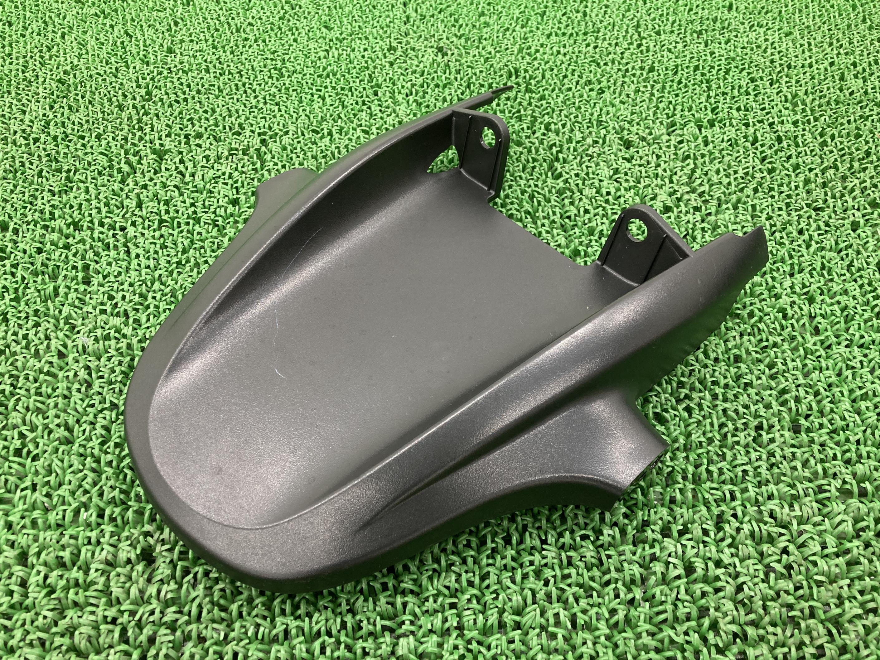 M695 リアフェンダー ドゥカティ 純正 バイク 部品 モンスター695 テールカウル インナーリアフェンダー 割れ欠け無し 車検 Genuine 【中古】 24