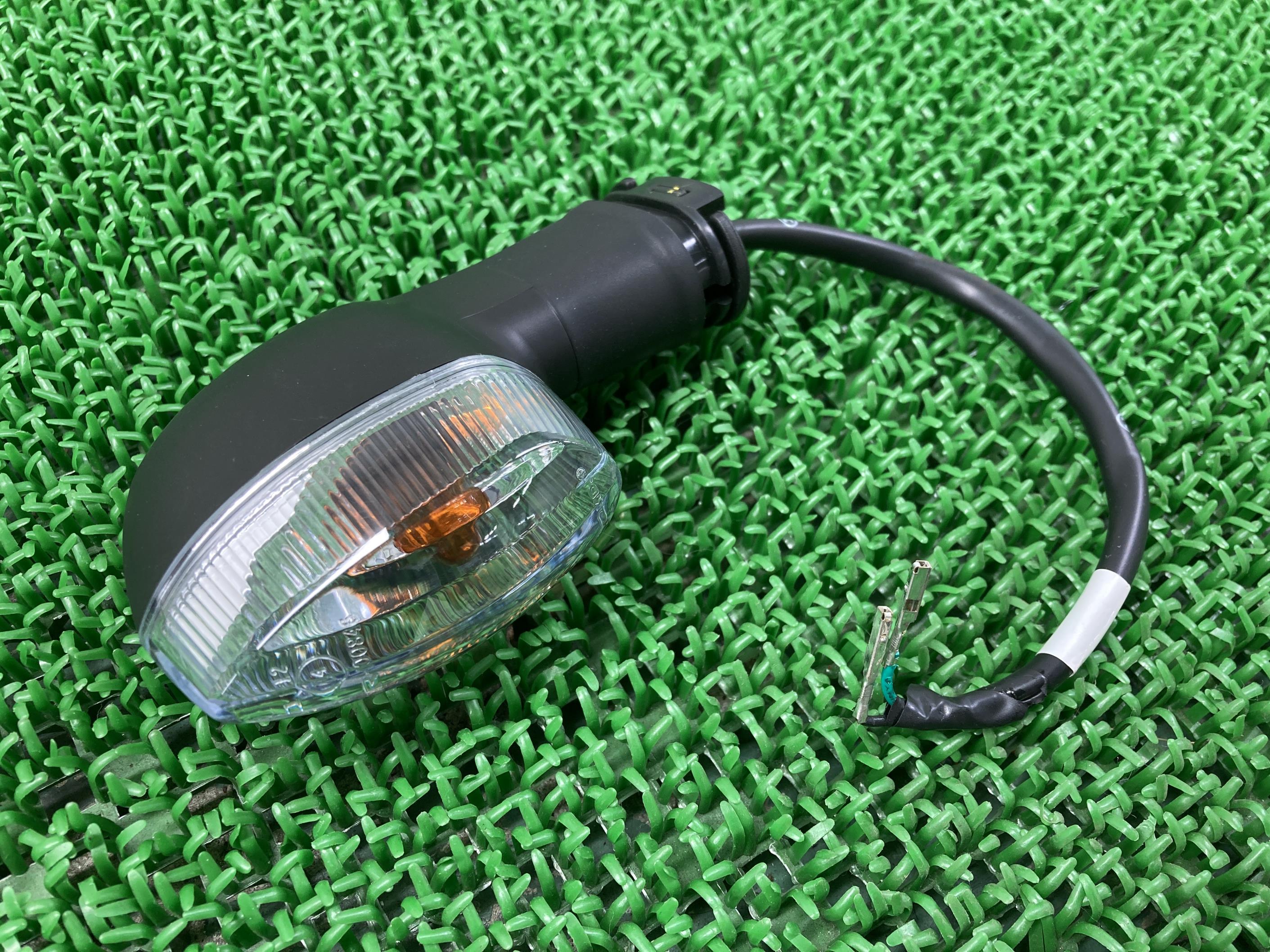 XSR900 フロントウインカー 右 ヤマハ 純正 バイク 部品 2016年式外し RN46J-001*** 割れ欠け無し コンディション良好 車検 Genuine 【中古】 85