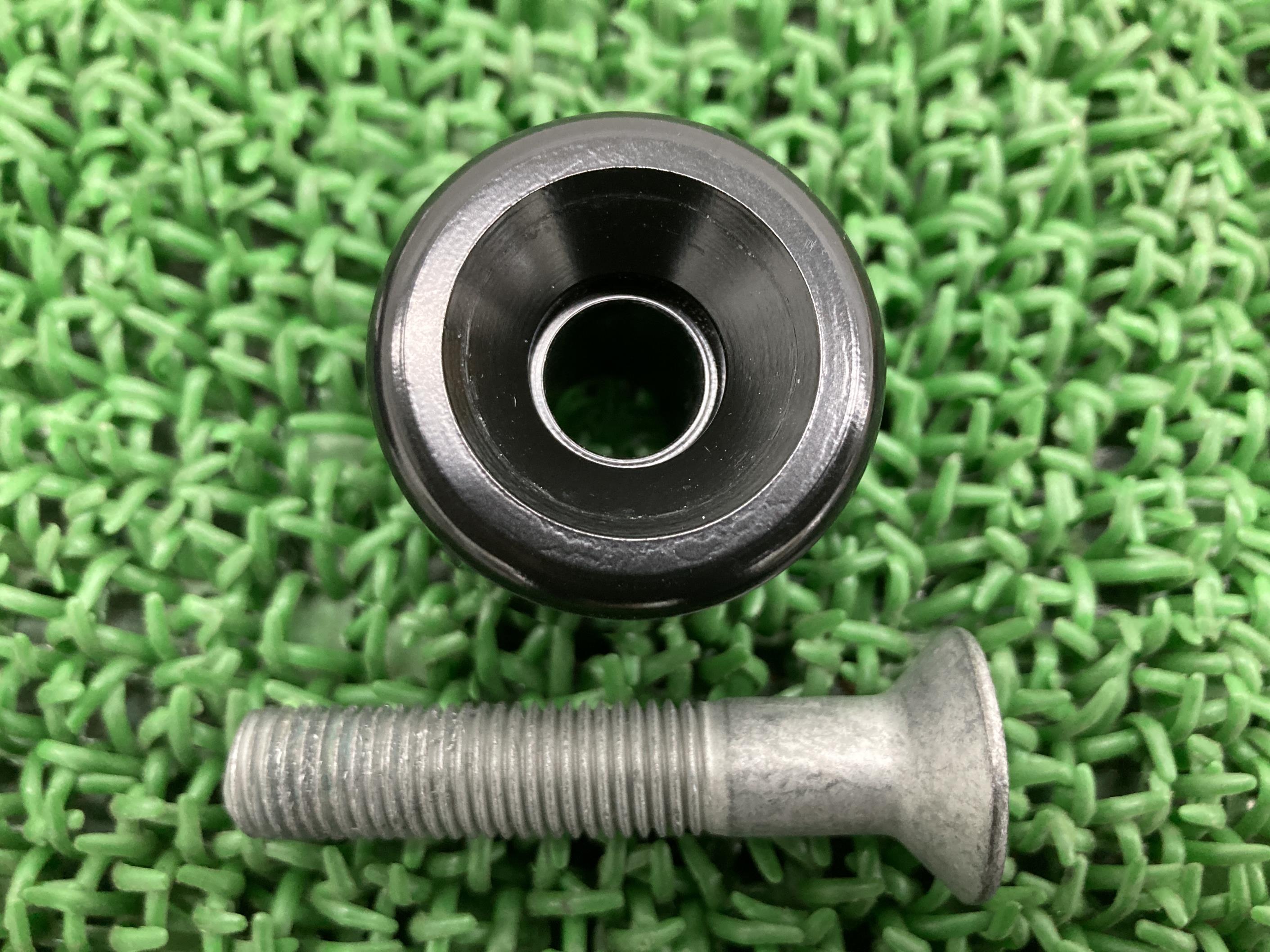 F800Rハンドルバーエンド片側BMW純正バイク部品09-14年前期ハンドルウエイトグリップエンドコンディション良好車検Genuine【中古】 87