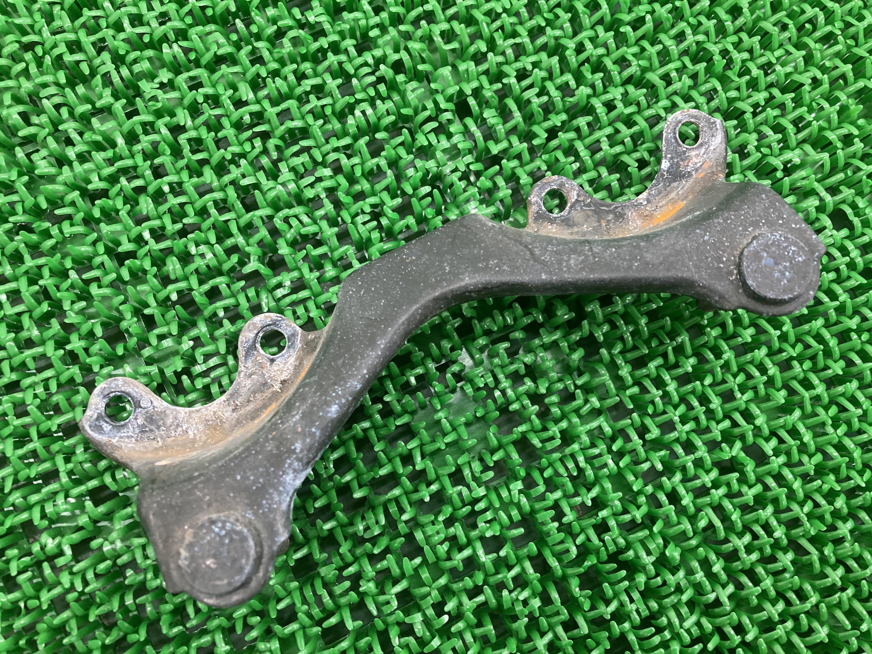 SR400メーターステーヤマハ純正バイク部品1JRノーマル曲がり無し品薄希少品車検Genuine【中古】 33