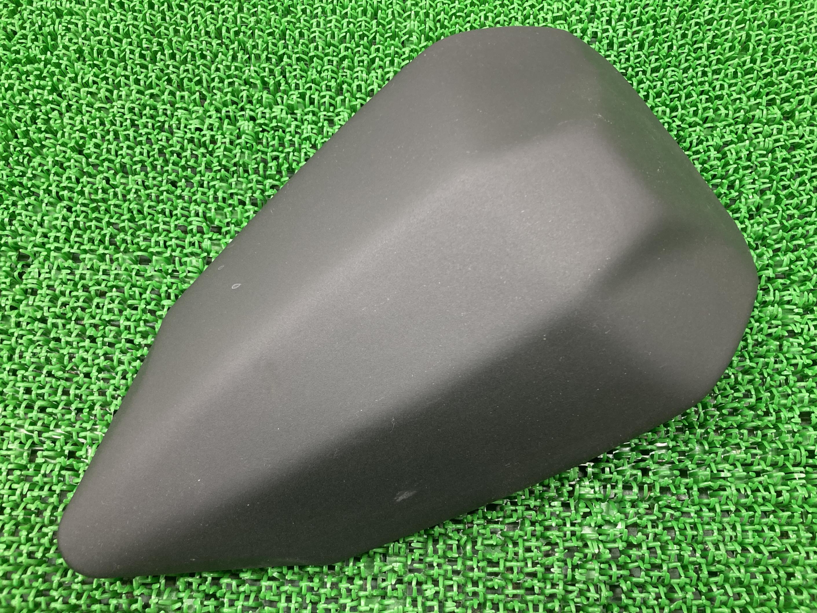 1199パニガーレタンデムシートドゥカティ純正バイク部品Panigaleコンディション良好破れ無しリアシート車検Genuine【中古】 33