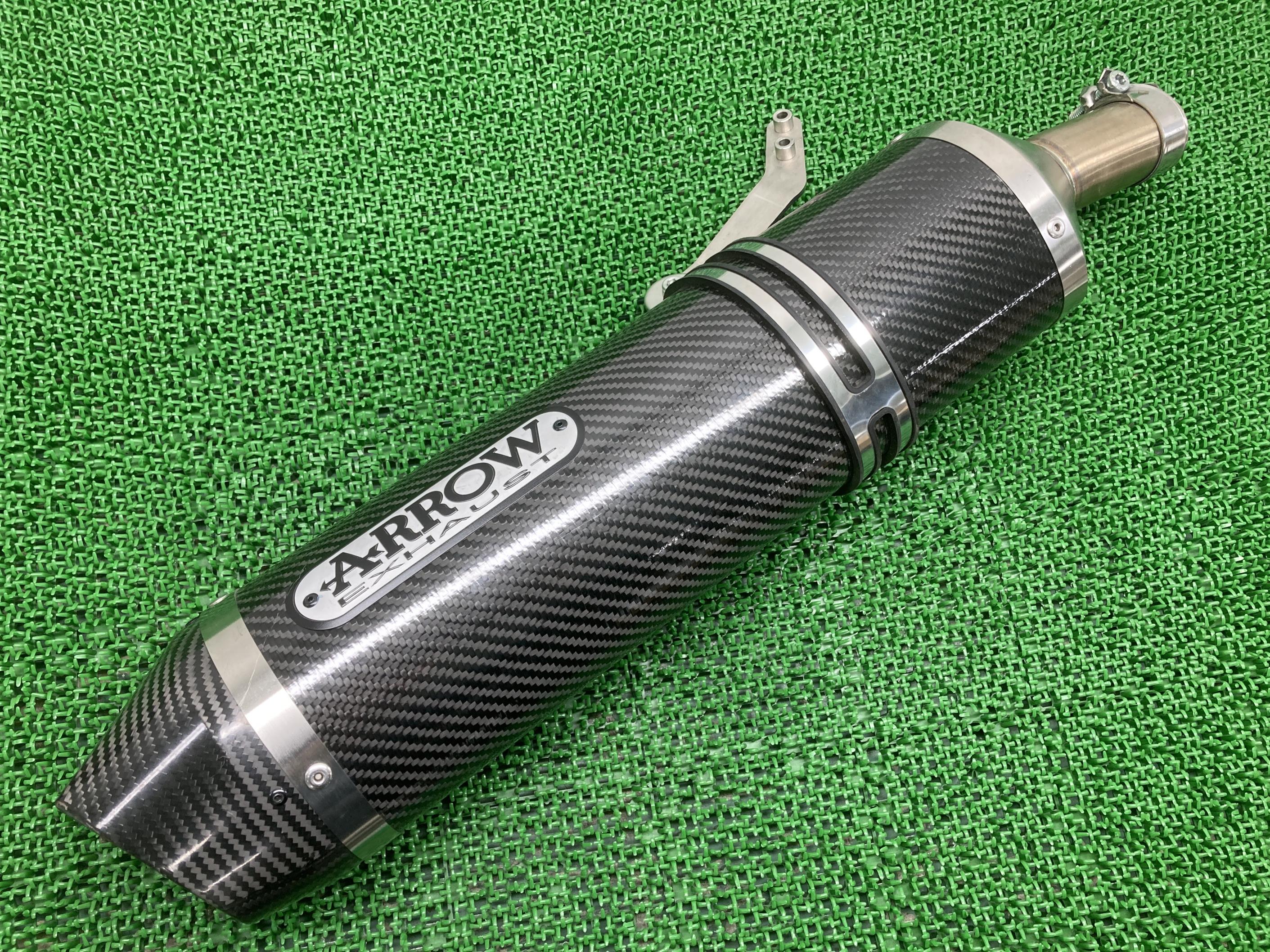 F3-800 サイレンサーマフラー MVアグスタ 純正 バイク 部品 ARROW カーボン e3 コケキズ無し 車検 Genuine 【中古】 28