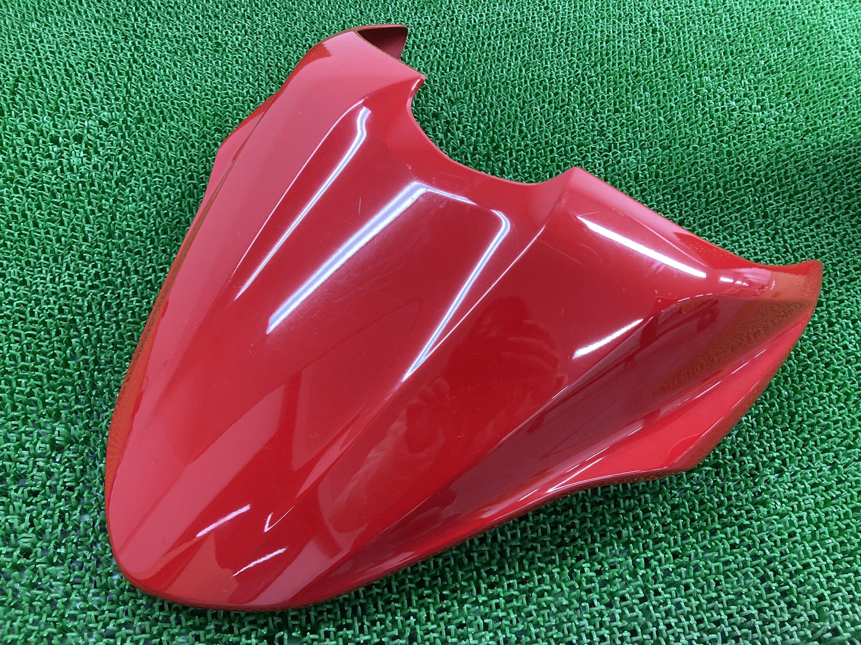 M1200Sシングルシートカウル赤ドゥカティ純正バイク部品モンスターリアカバーコンディション良好割れ欠け無し安心ノーマル車検Genuine【中古】 65