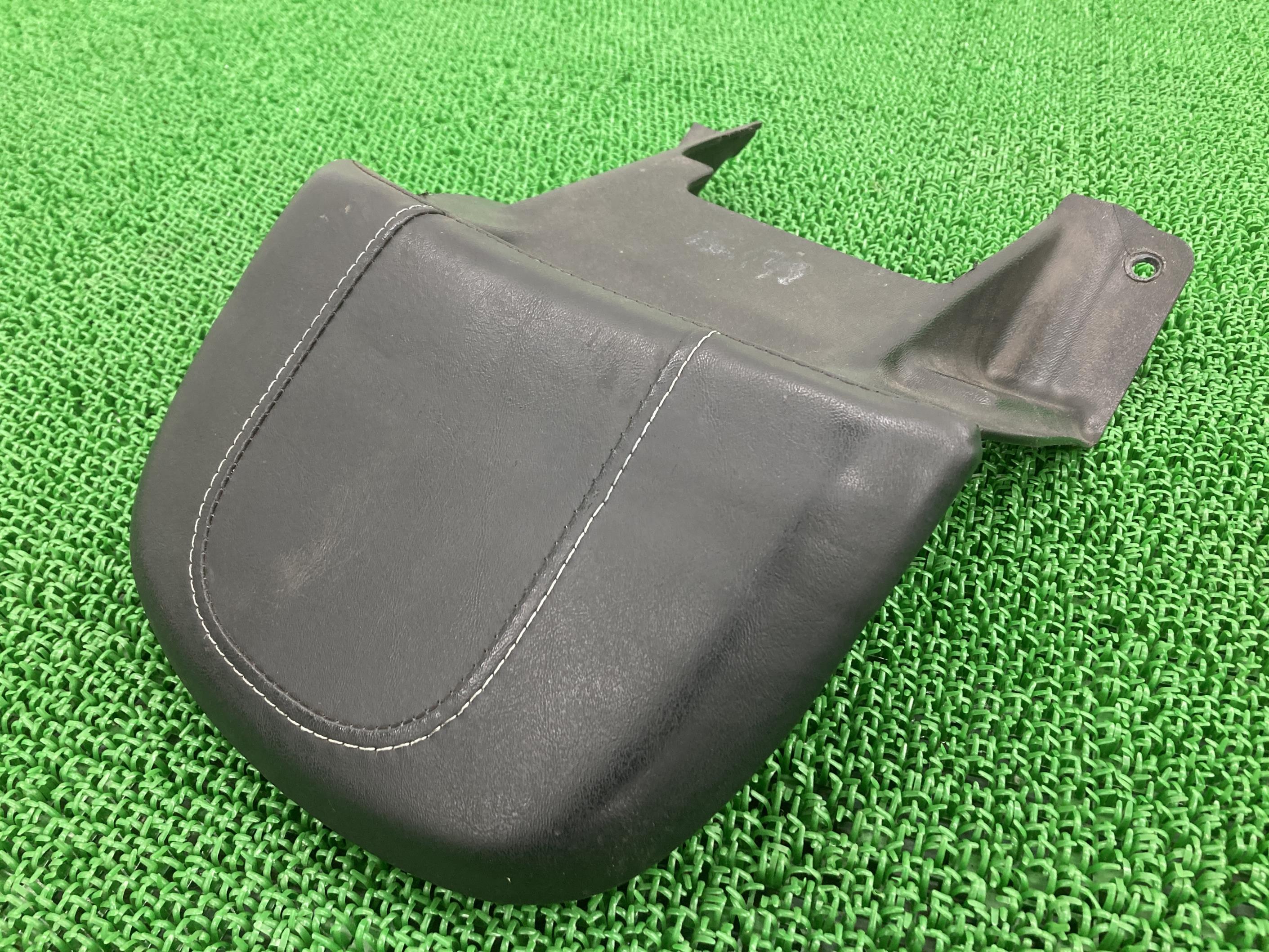 VRSCDX1250タンデムシートハーレー純正バイク部品V-RODナイトロッドスペシャルリアウインカー修復素材に破れ無し車検Genuine【中古】 55