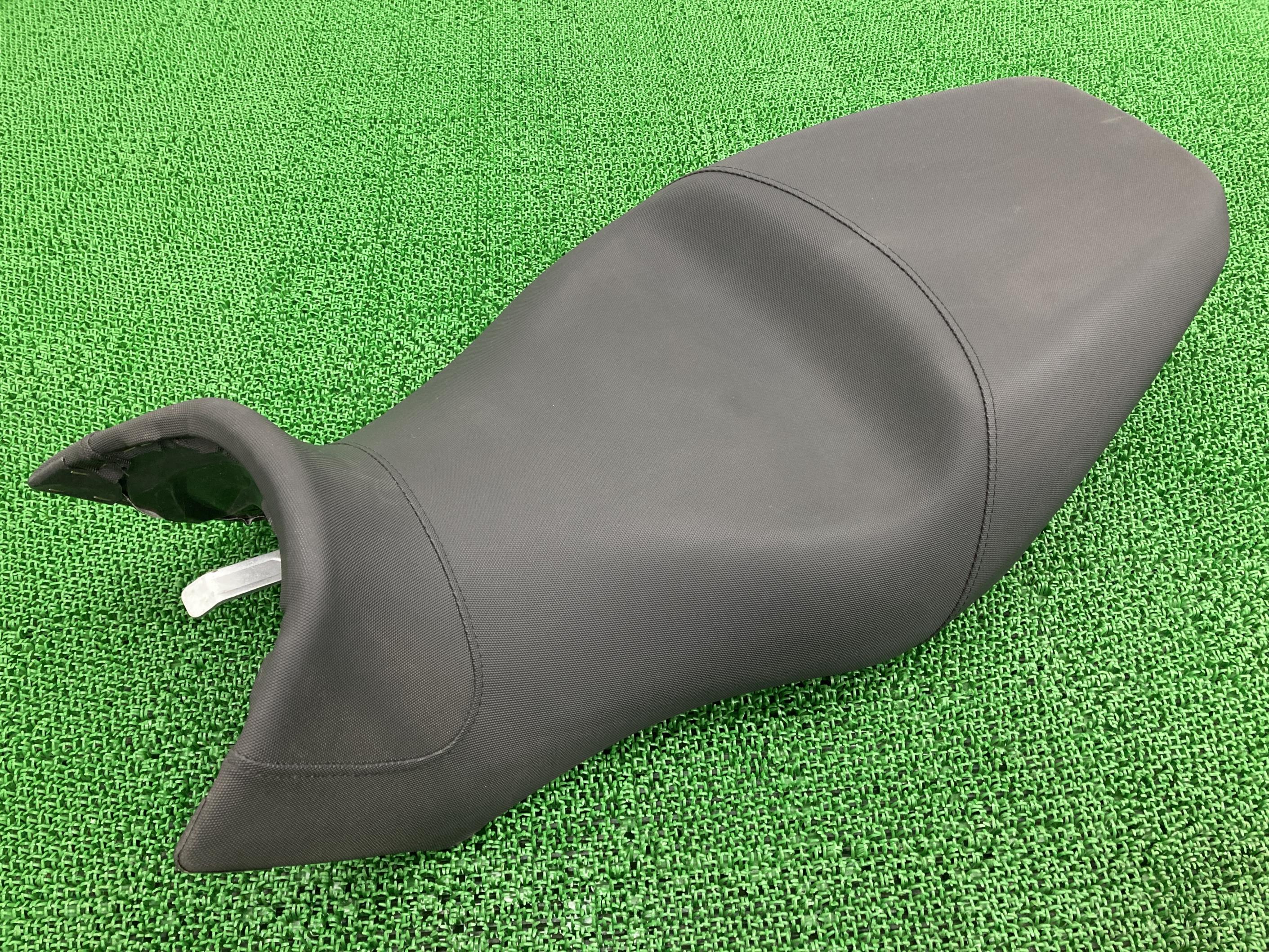 XB12X XB12XT シート ビューエル 純正 バイク 部品 Buell Ulysses 車検 Genuine 【中古】 50