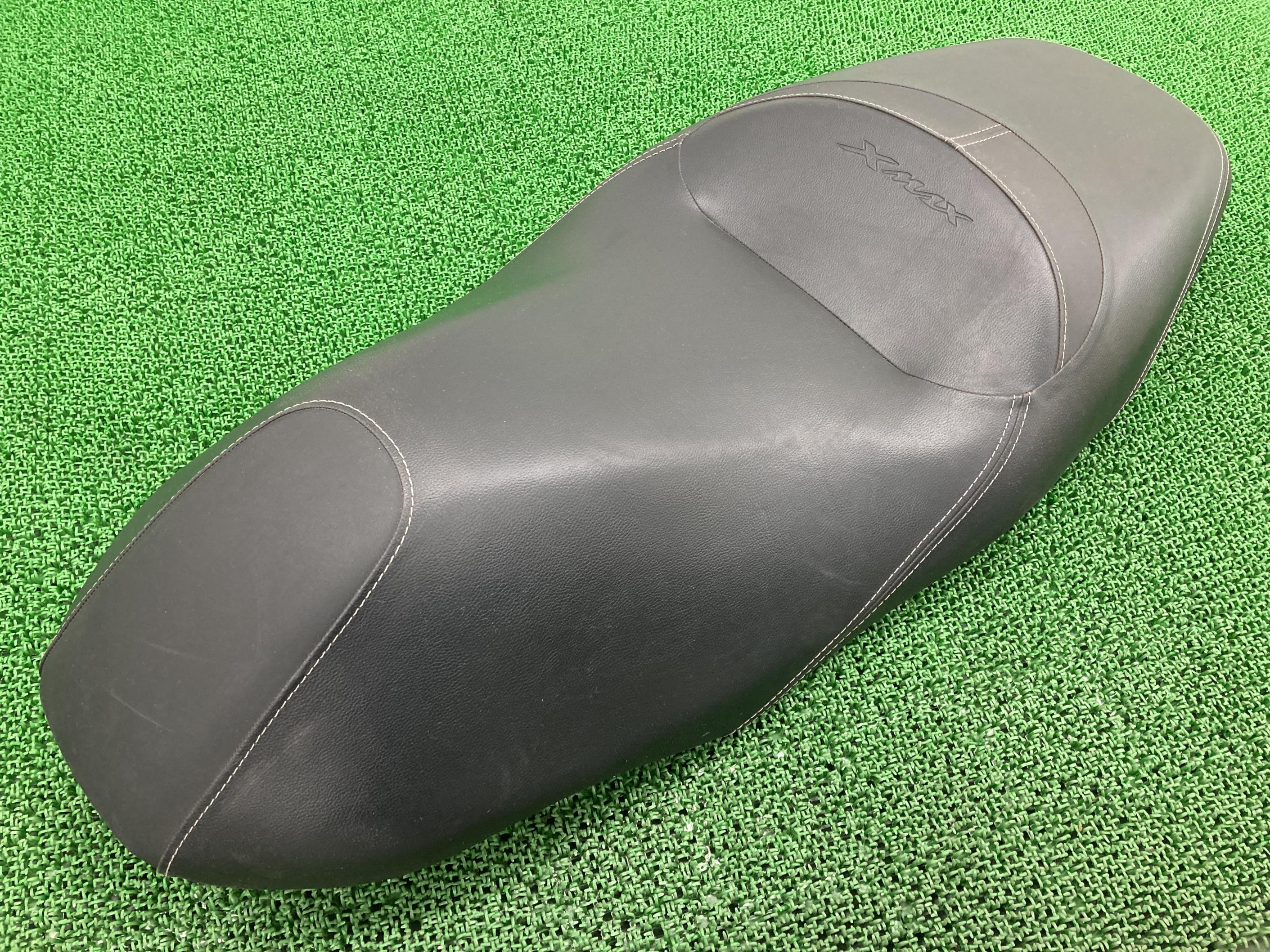 XMAX シート ヤマハ 純正 バイク 部品 SG42J X-MAX ノーマルシート 破れ無し 車検 Genuine 【中古】 44