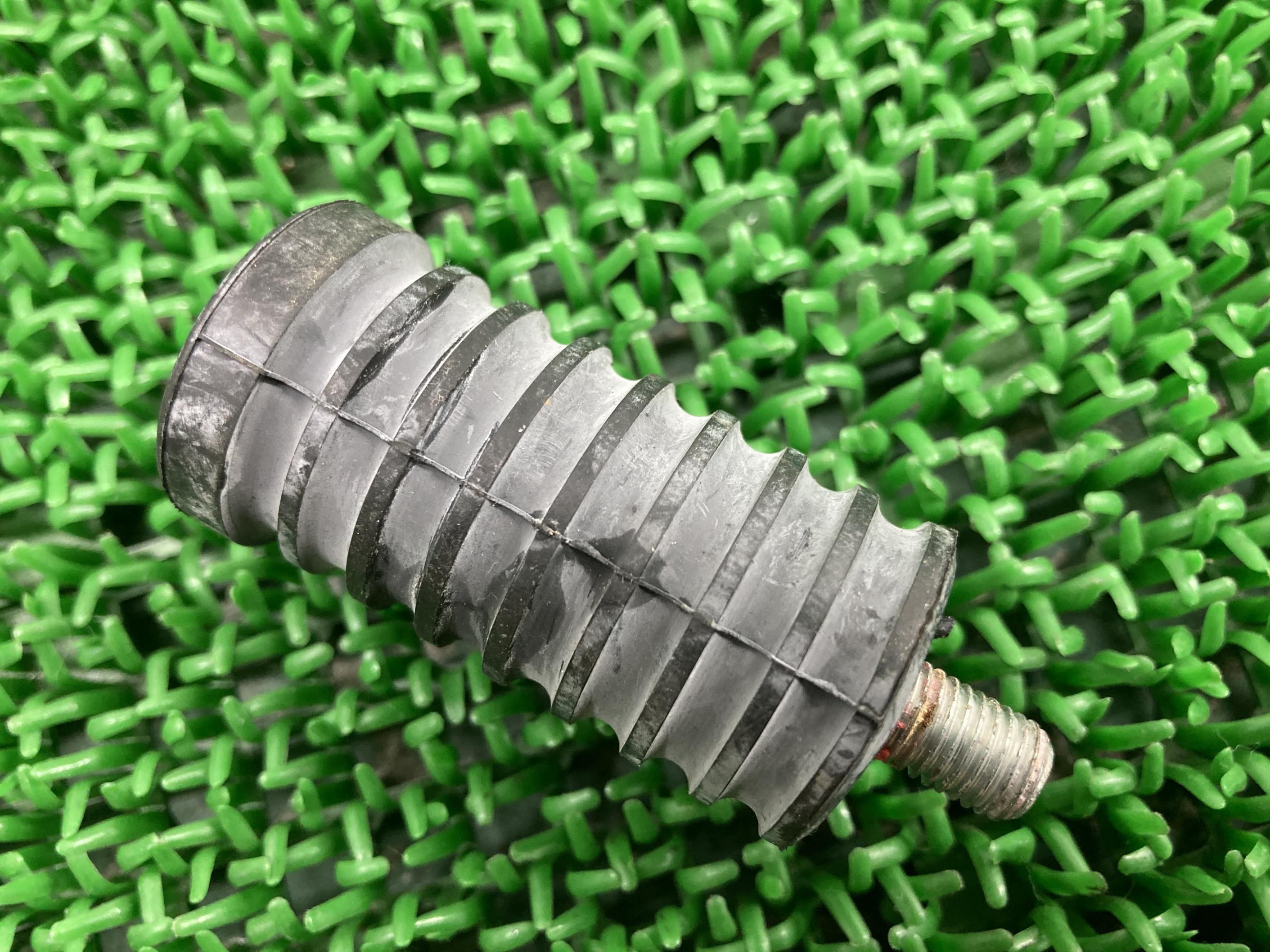 FXDF1580 シフターペグ 5HD1GY4189K302*** ハーレー 純正 バイク 部品 ダイナ ファットボブ シフトペダルペグ 曲がり無し 品薄 車検...