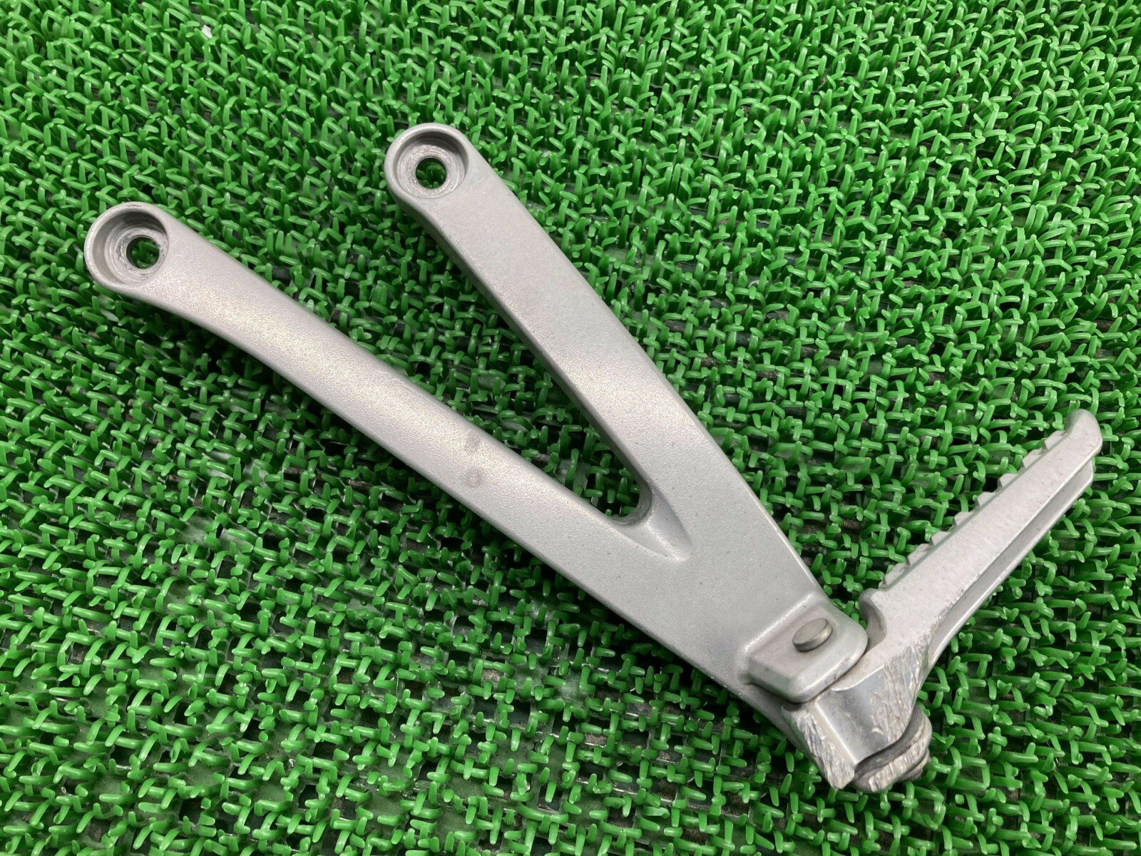 CBR600RR タンデムステップ 左 MFJ ホンダ 純正 バイク 部品 PC40 修復素材に 曲がり無し 品薄 希少品 車検 Genuine 【中古】 iX