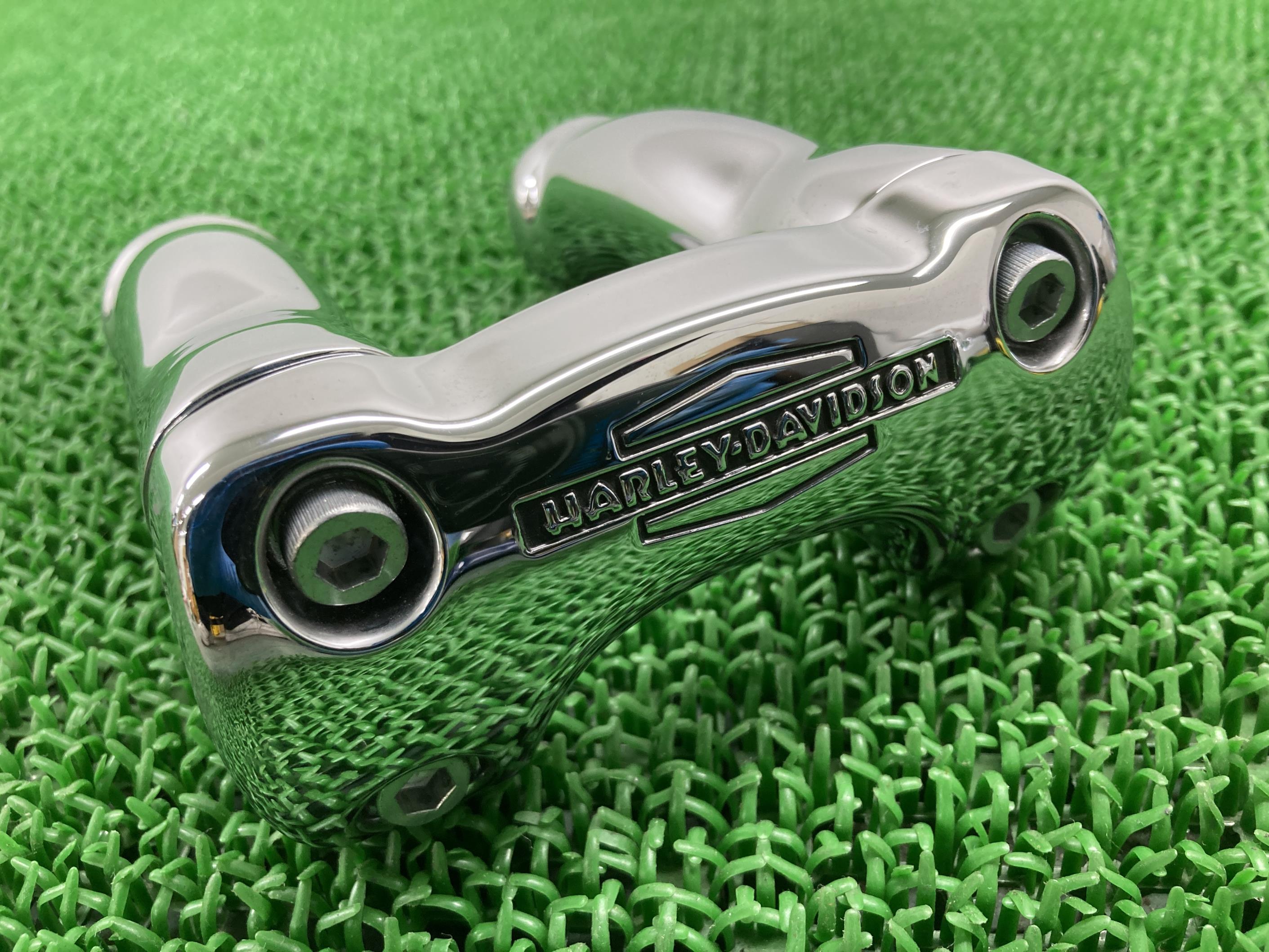 FLSTN1580 ハンドルポスト ハーレー 純正 バイク 部品 ハンドルクランプ ソフテイルデラックス コンディション良好 曲がり無し 車検 Genuine ...