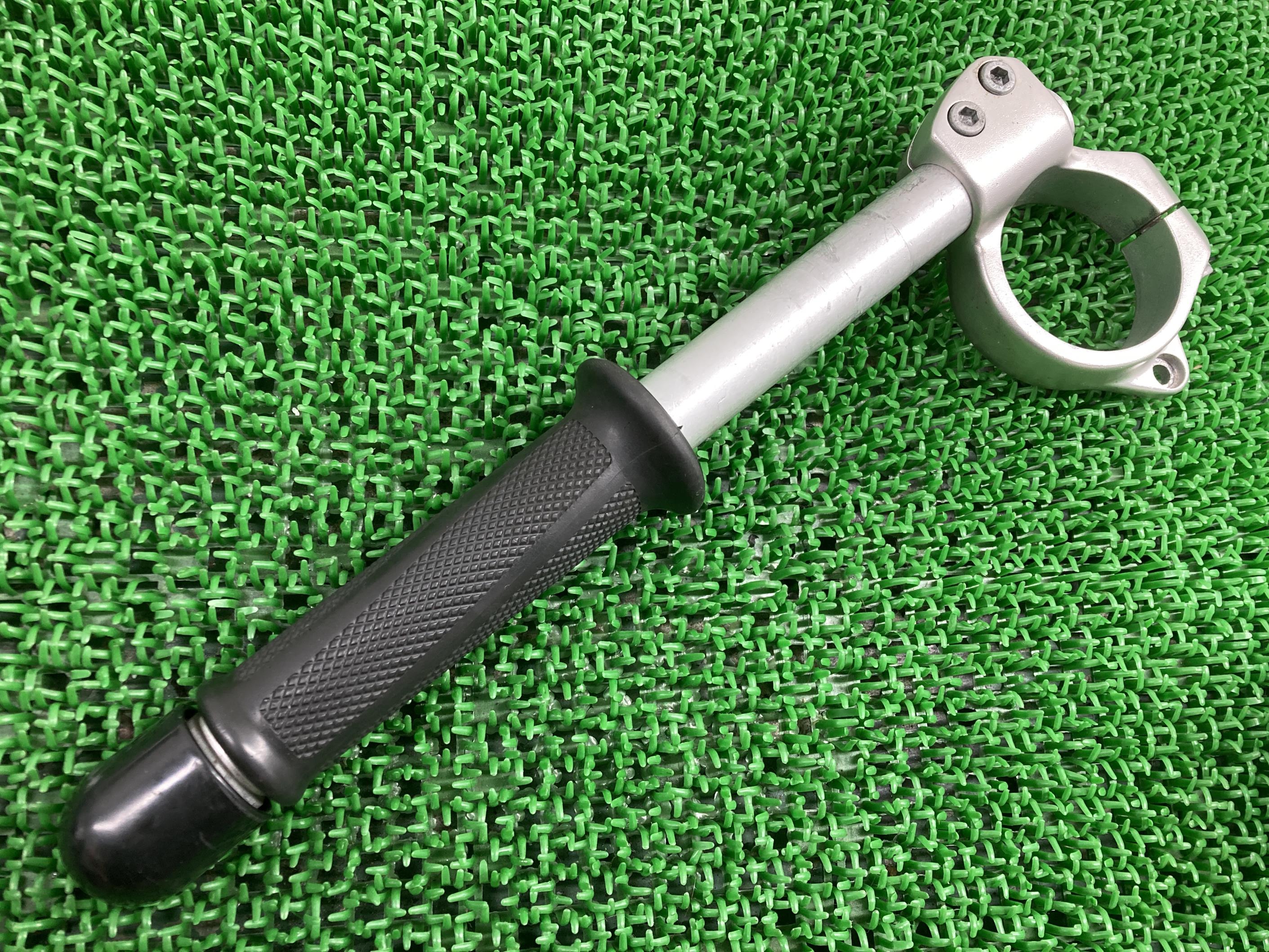 V11ルマンロッソコルサセパレートハンドル左ZGUKTA0202M211***モトグッチ純正バイク部品2003年式外しLeMansRossoCorsa53φ曲が...