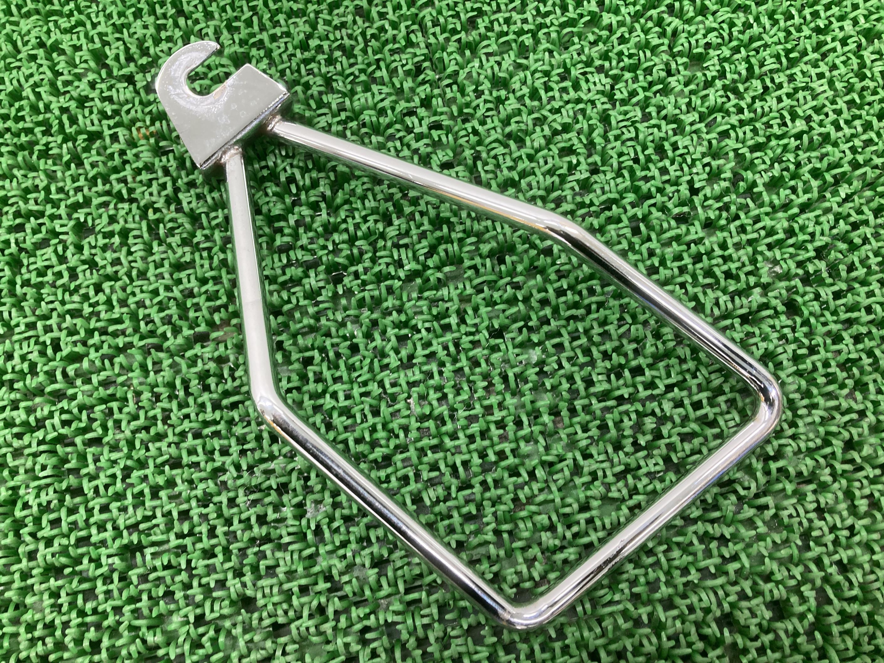 FLSTSサイドバッグサポート左社外バイク部品ハーレースチールヘリテイジスプリンガーサイドバッグステ..