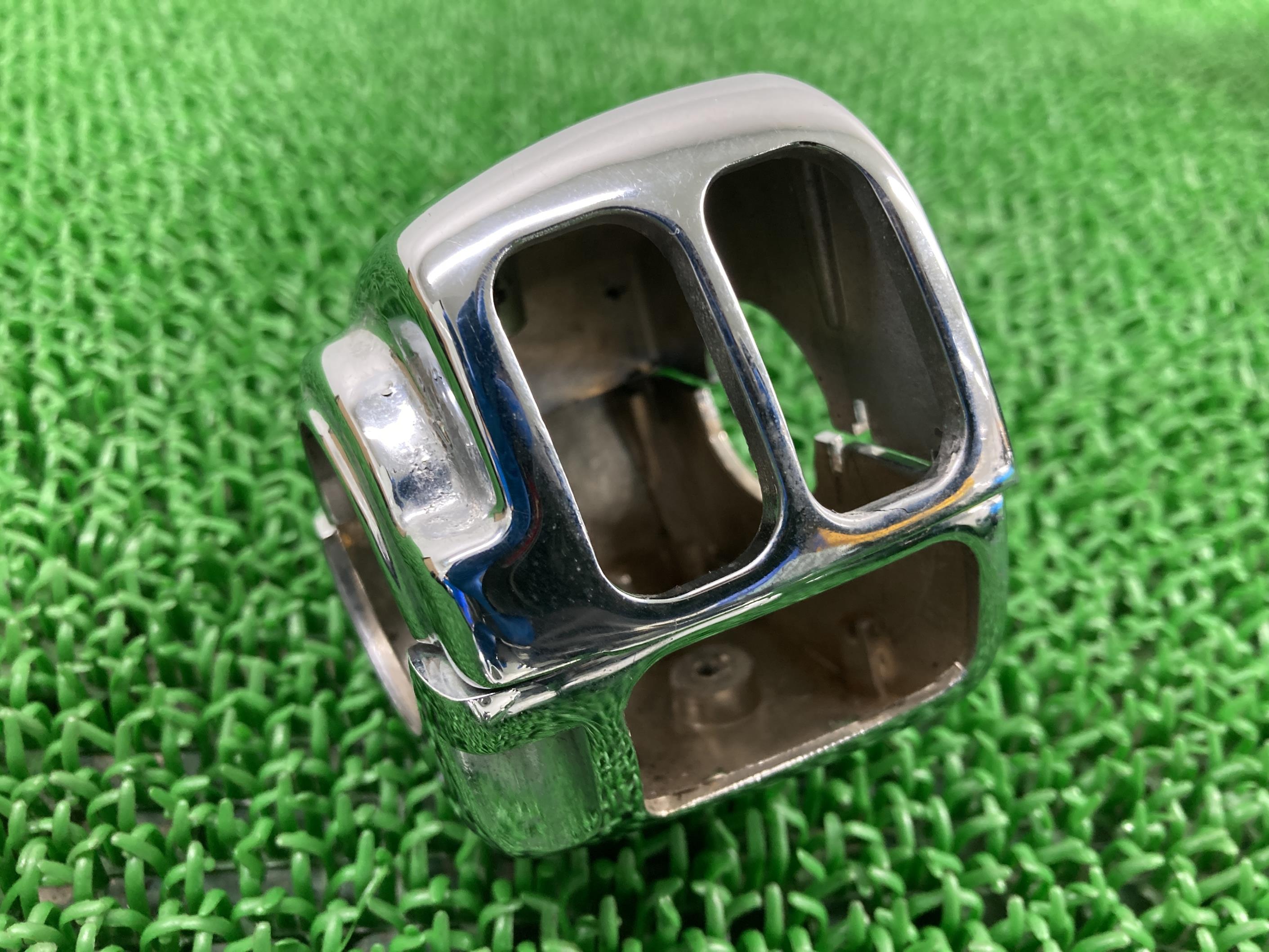 ソフテイルハンドルスイッチケース左ハーレー純正バイク部品EVOTC88クロームオプションスイッチカバー車検Genuine【中古】 62