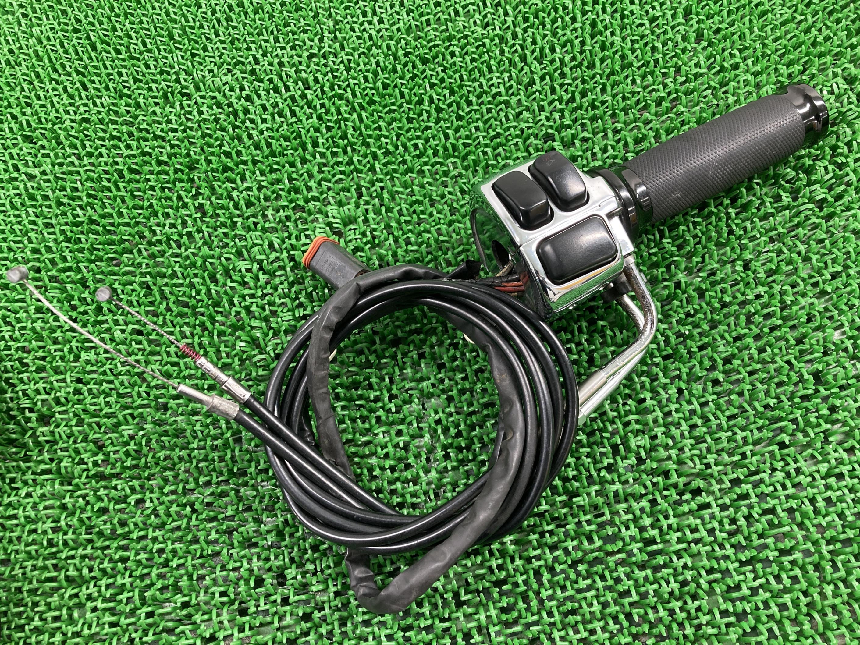 եƥϥɥ륹åϡ졼ХʥEVOTC88FLSTFXSTָGenuineš 41