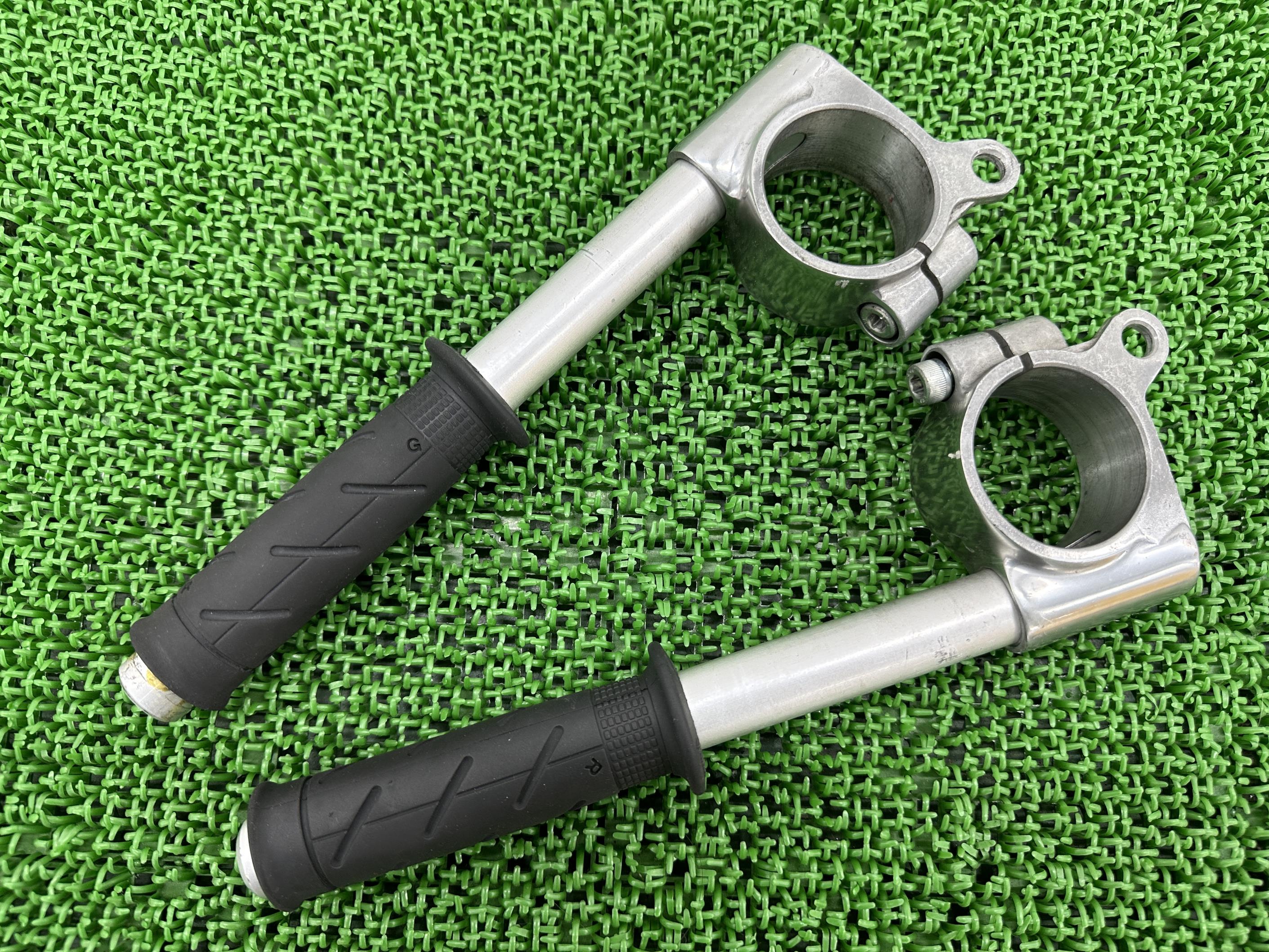 ZX-7R セパレートハンドル 左右 カワサキ 純正 バイク 部品 ZX750P φ52mm NINJA ZX7R セパハン 車検 Genuine 【中古】 4...