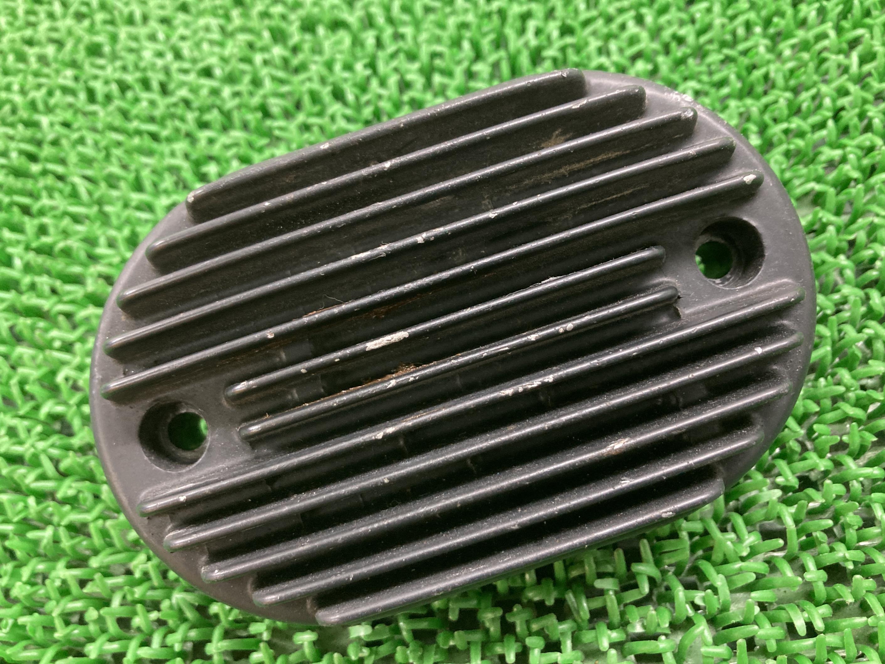 ソフテイル レギュレター ハーレー 純正 バイク 部品 11-17年 レギュレーター FLSS FLSTC 車検 Genuine 【中古】 Ci