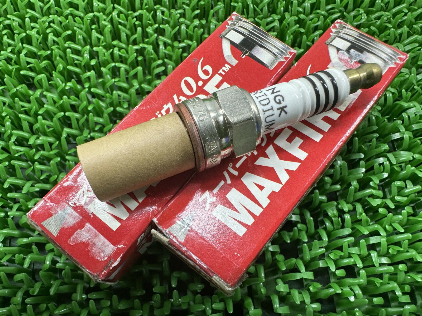 デイトナ製ライトニングXB スパークプラグ DCR9EIX/63276 社外 中古 バイク 部品 DCR9EIX 63276 ビューエル 2本セット スーパーイリジウム0.6 MAXFIRE Ux