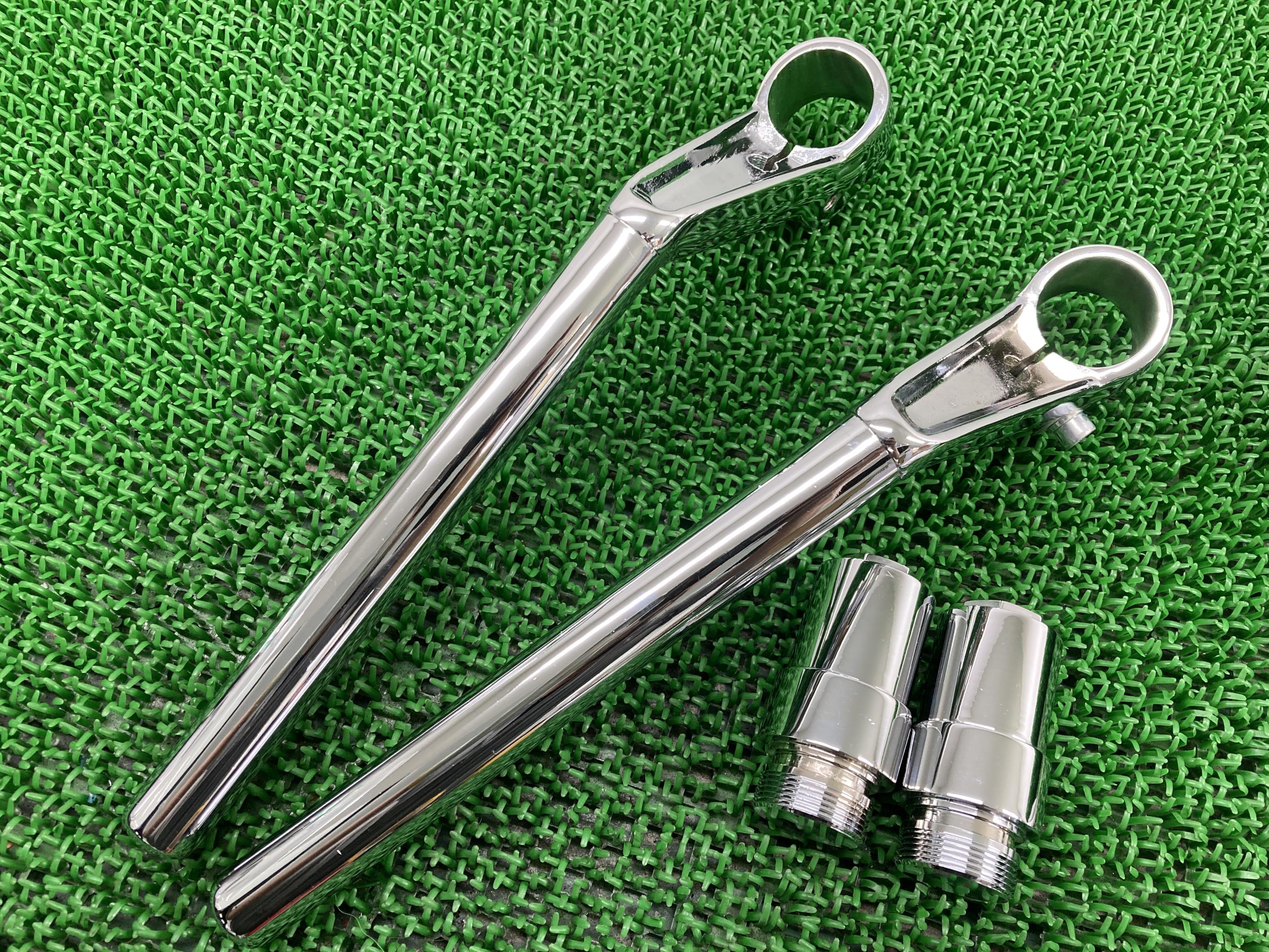 ジェイドセパレートハンドル左右MC23-1010***社外バイク部品MC23-1010JADEVFタイプ延長キット付きクロームメッキセパハン【中古】 85