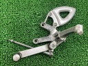 スピードトリプル ステップ 左 SMTTE5855R6251*** トライアンフ(TRIUMPH) 純正 バイク 部品 2006年式外し 2080877 447...