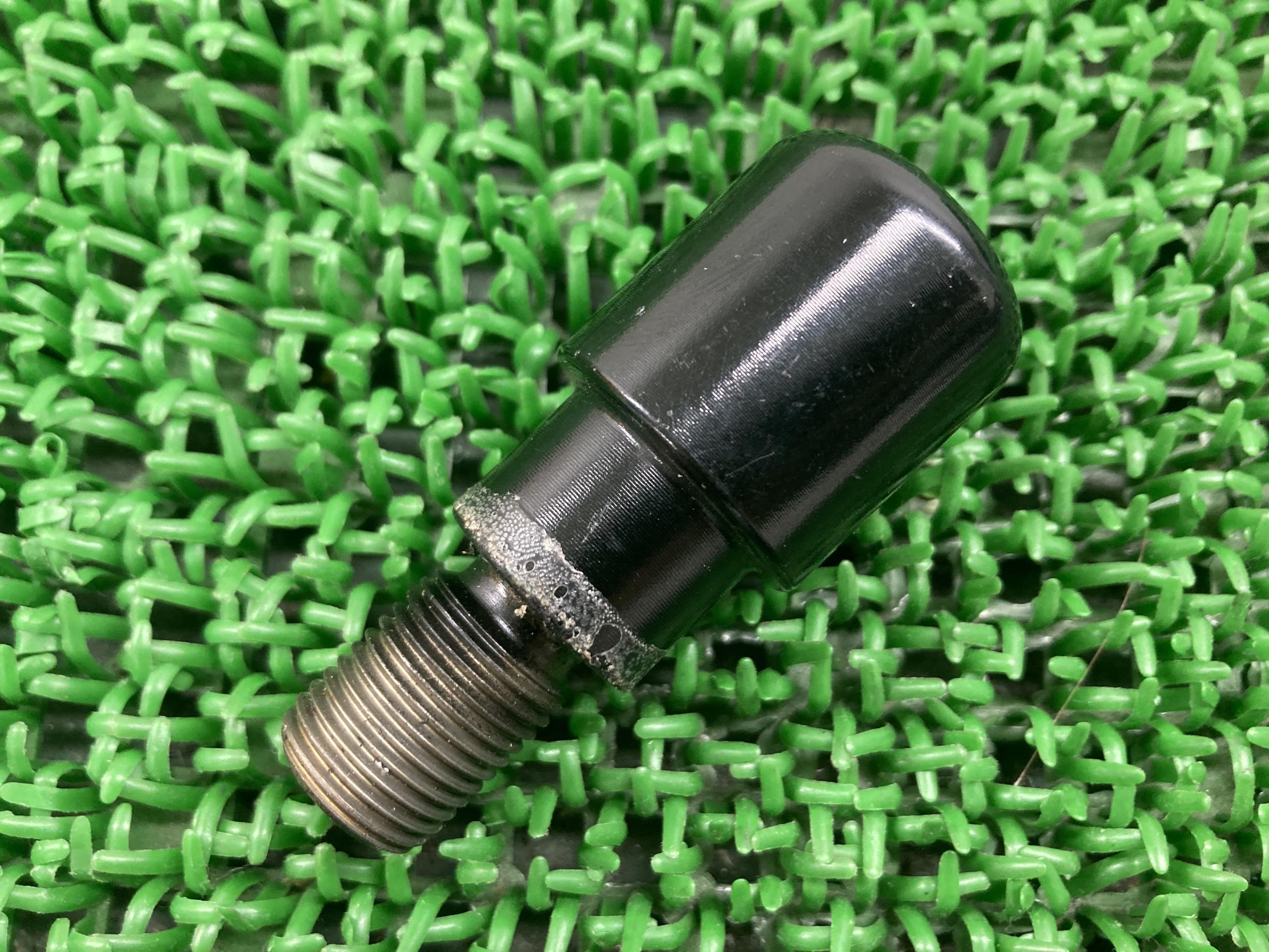 MT-09ハンドルバーエンド片側ヤマハ純正バイク部品RN34JRN36Jグリップエンドハンドルウエイト曲がり無し品薄車検Genuine【中古】 15