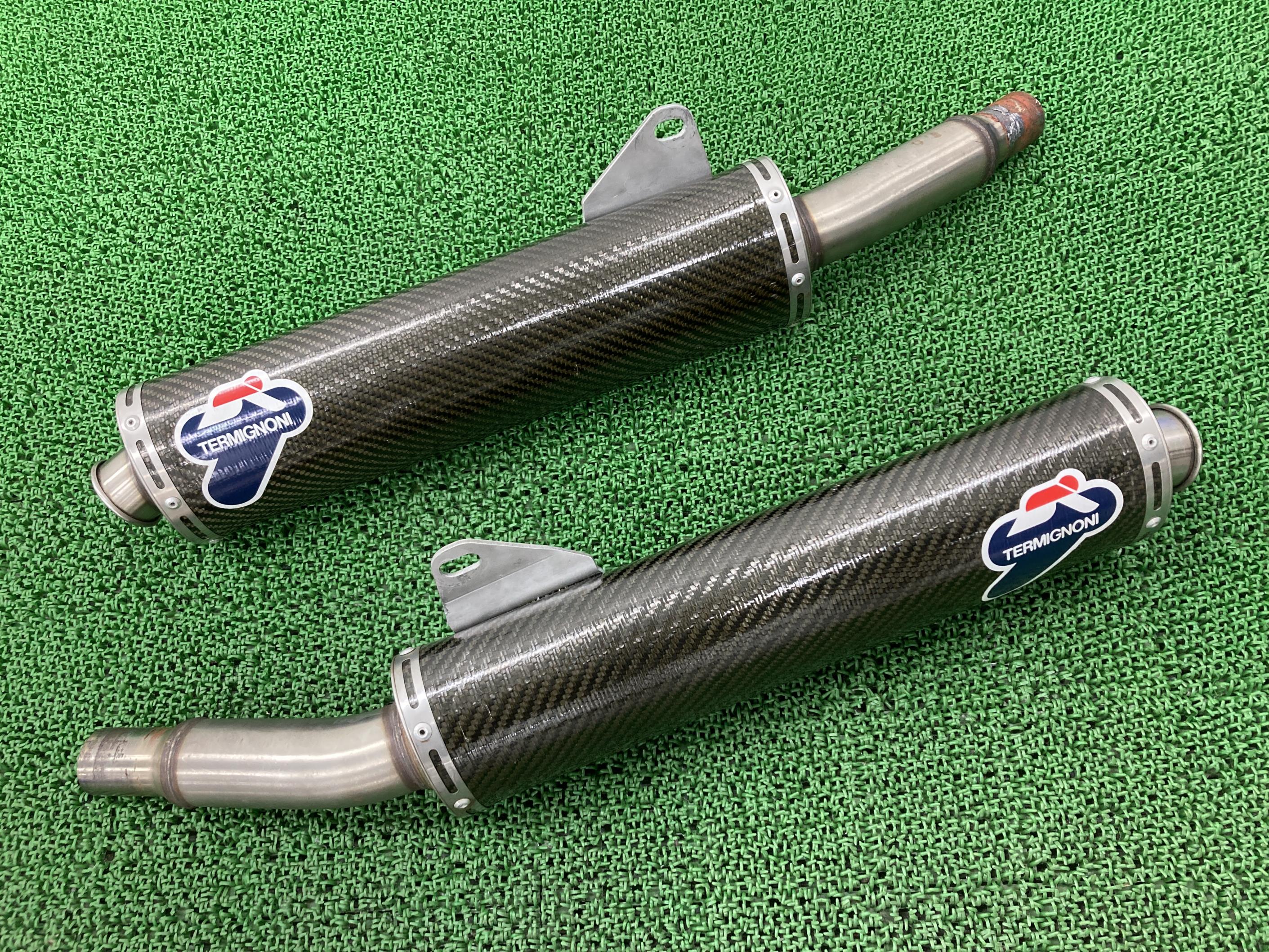 MS4Rサイレンサーマフラー左右ドゥカティ純正バイク部品2001年式外しテルミニョーニカーボンMONSTERオプション車検Genuine【中古】 20