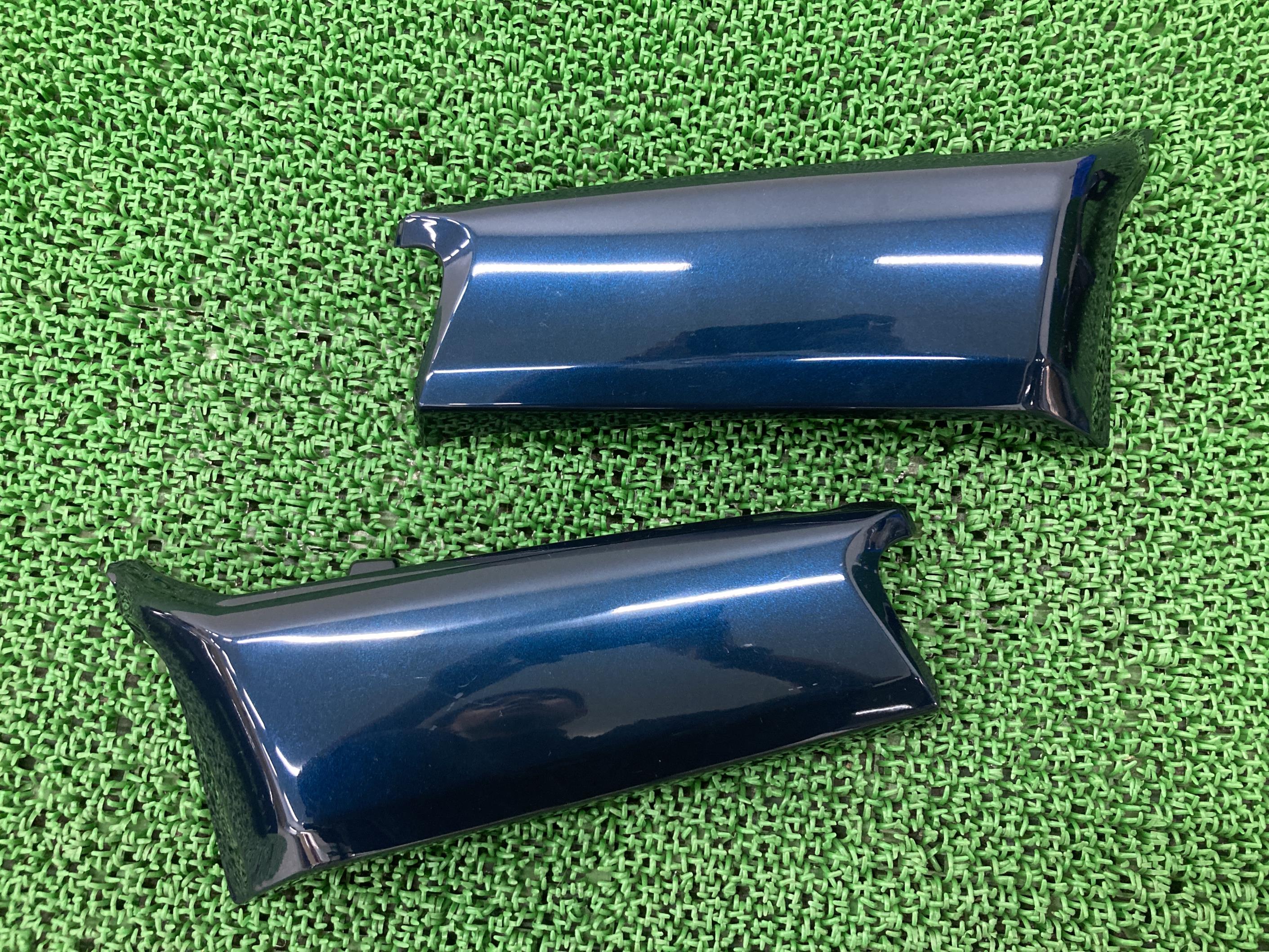 スーパーカブ110 シートカウル 左右 紺M ホンダ 純正 バイク 部品 JA10 テールカウル サイドカウル 割れ欠け無し 品薄 車検 Genuine 【中古...