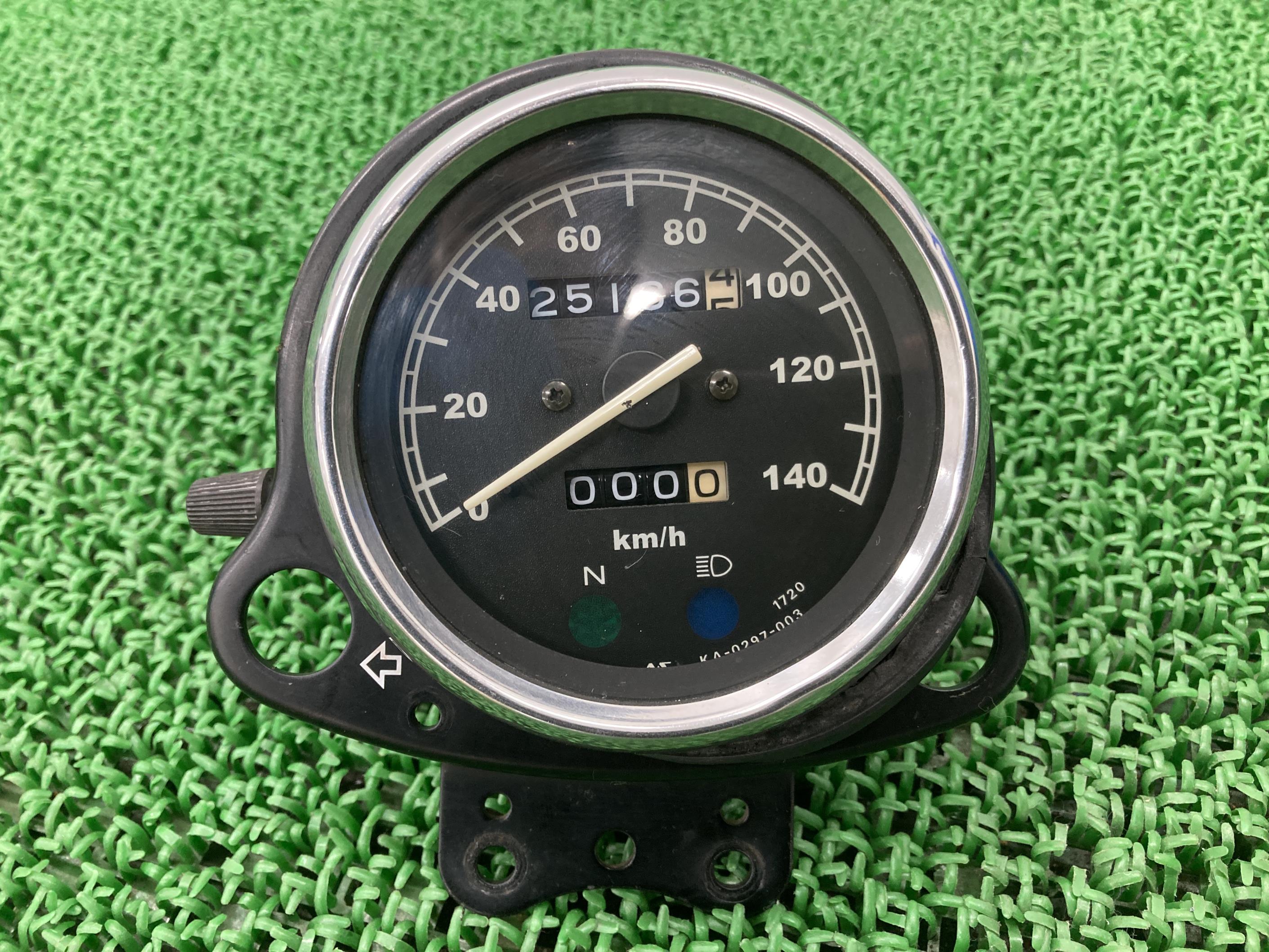 250TR スピードメーター カワサキ 純正 バイク 部品 BJ250F 1720 KA-0297-003 割れ欠け無し 品薄 希少品 車検 Genuine 【...