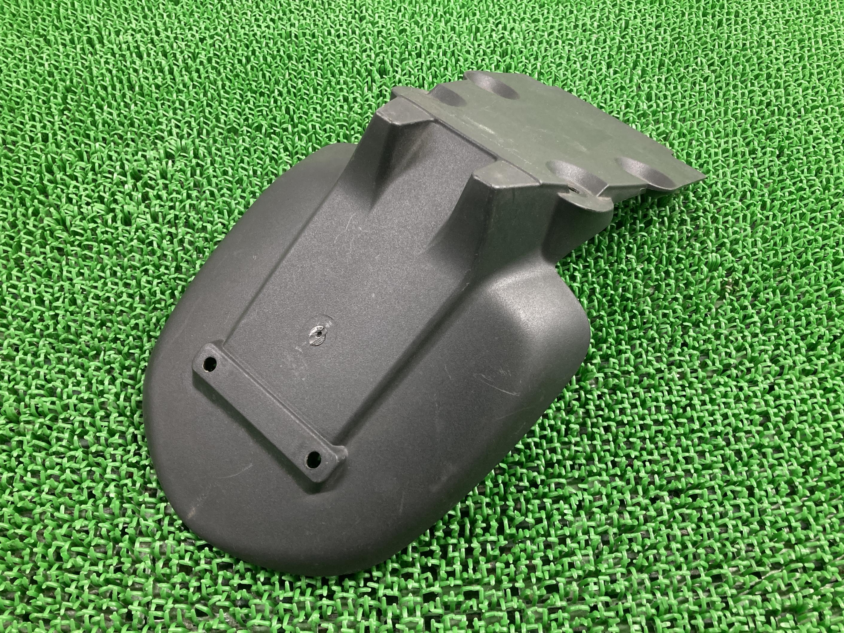 モンスター400 リアフェンダー ドゥカティ 純正 バイク 部品 モンスター 1000 620 695 750 車検 Genuine 【中古】 48