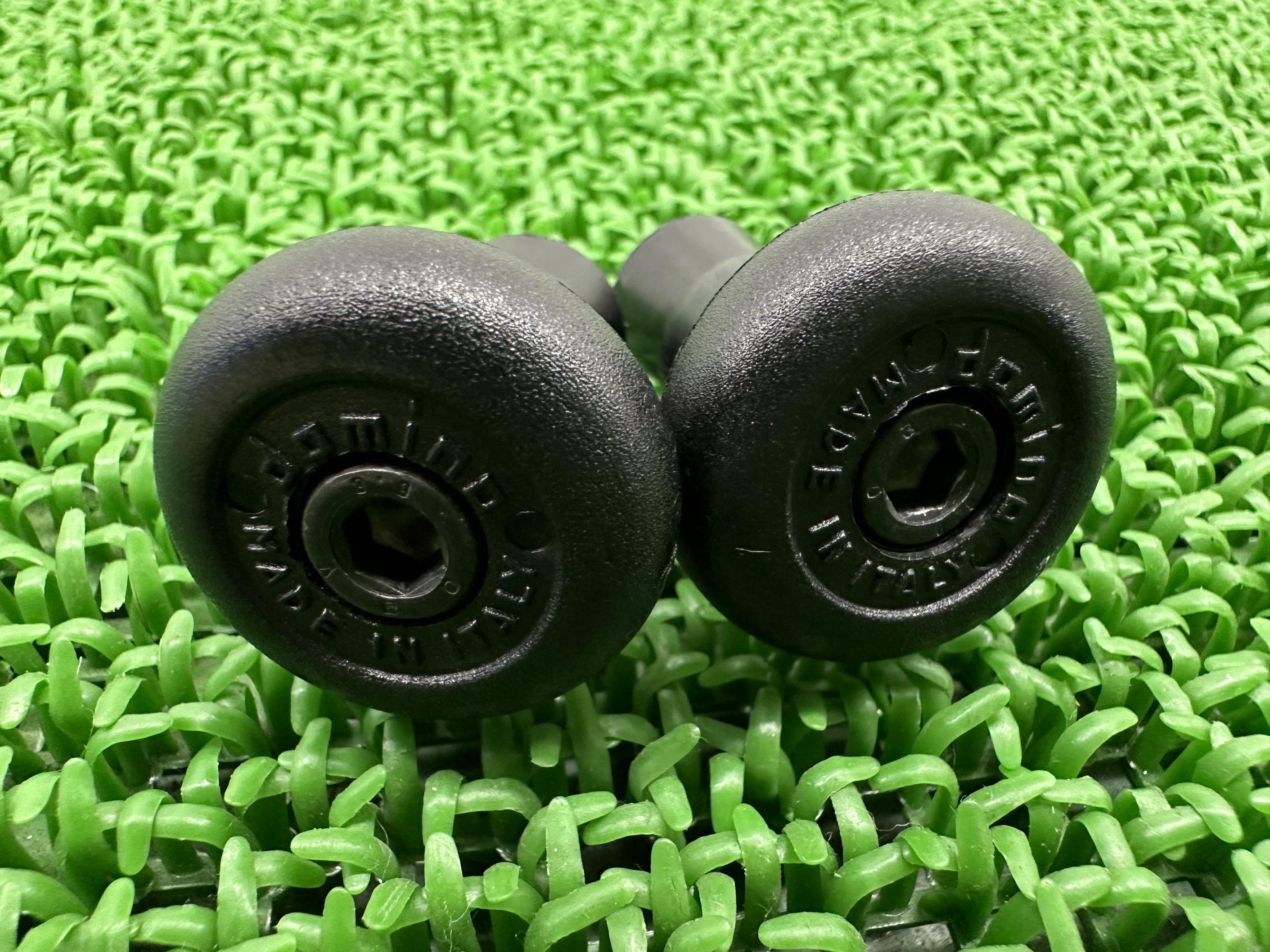 domino製ドゥカティハンドルバーエンド左右社外バイク部品エンドキャップ軽量φ22.2mmドミノイタリア製コンディション良好【中古】 92