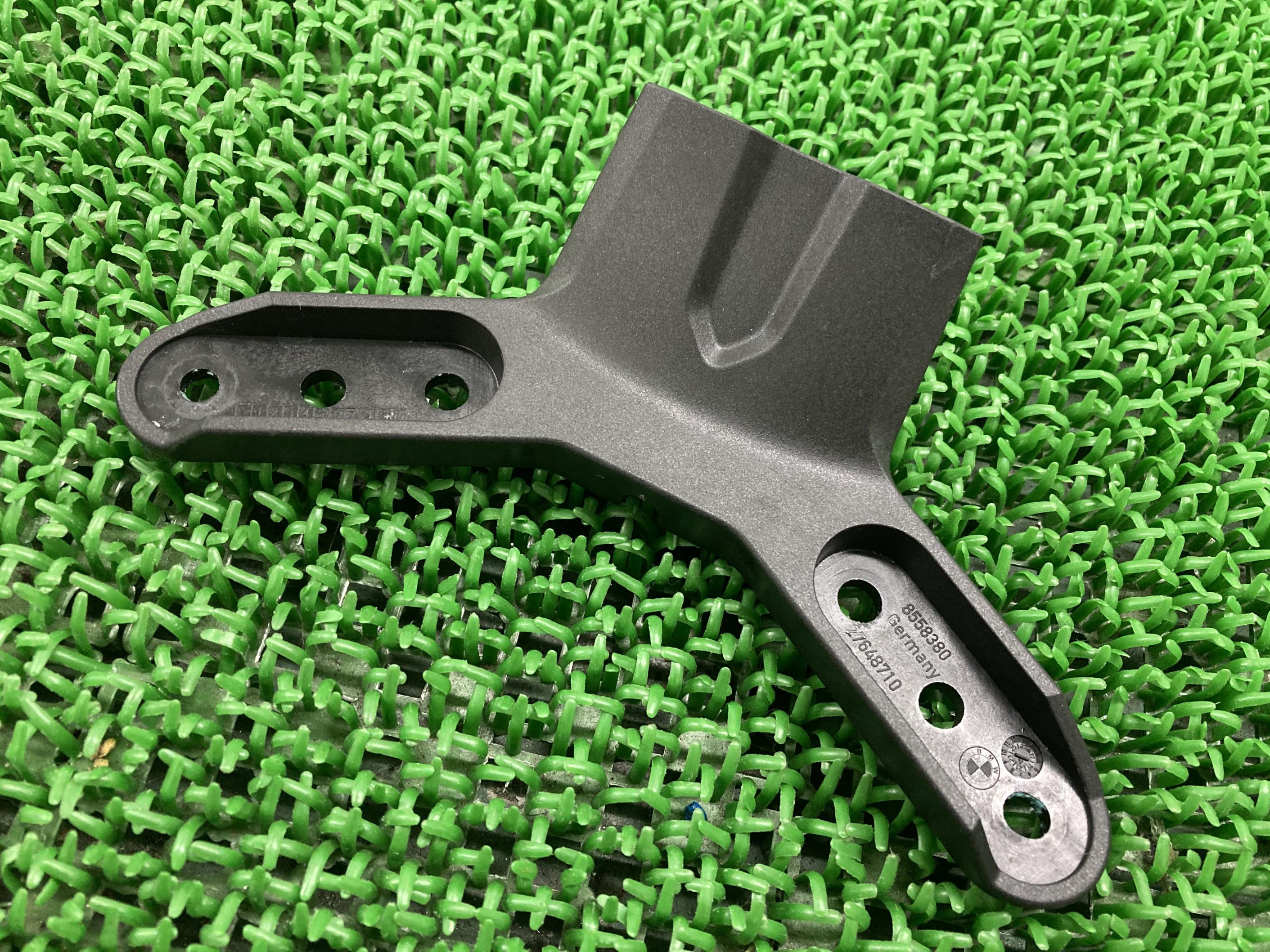 RnineTピュア メーターステー WB10L610XM6E01*** BMW 純正 バイク 部品 2021年式外し PURE メーターハンガー コンディション...