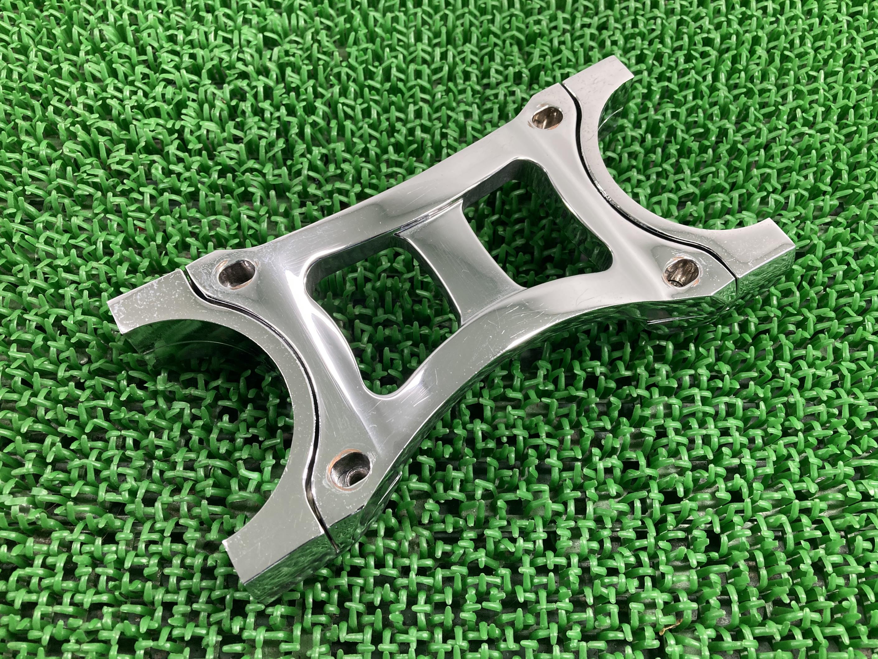 クリアキン製スポーツスターフロントフォークブレース左右社外バイク部品04-17年式ハーレー曲がり無し修復素材に【中古】 2