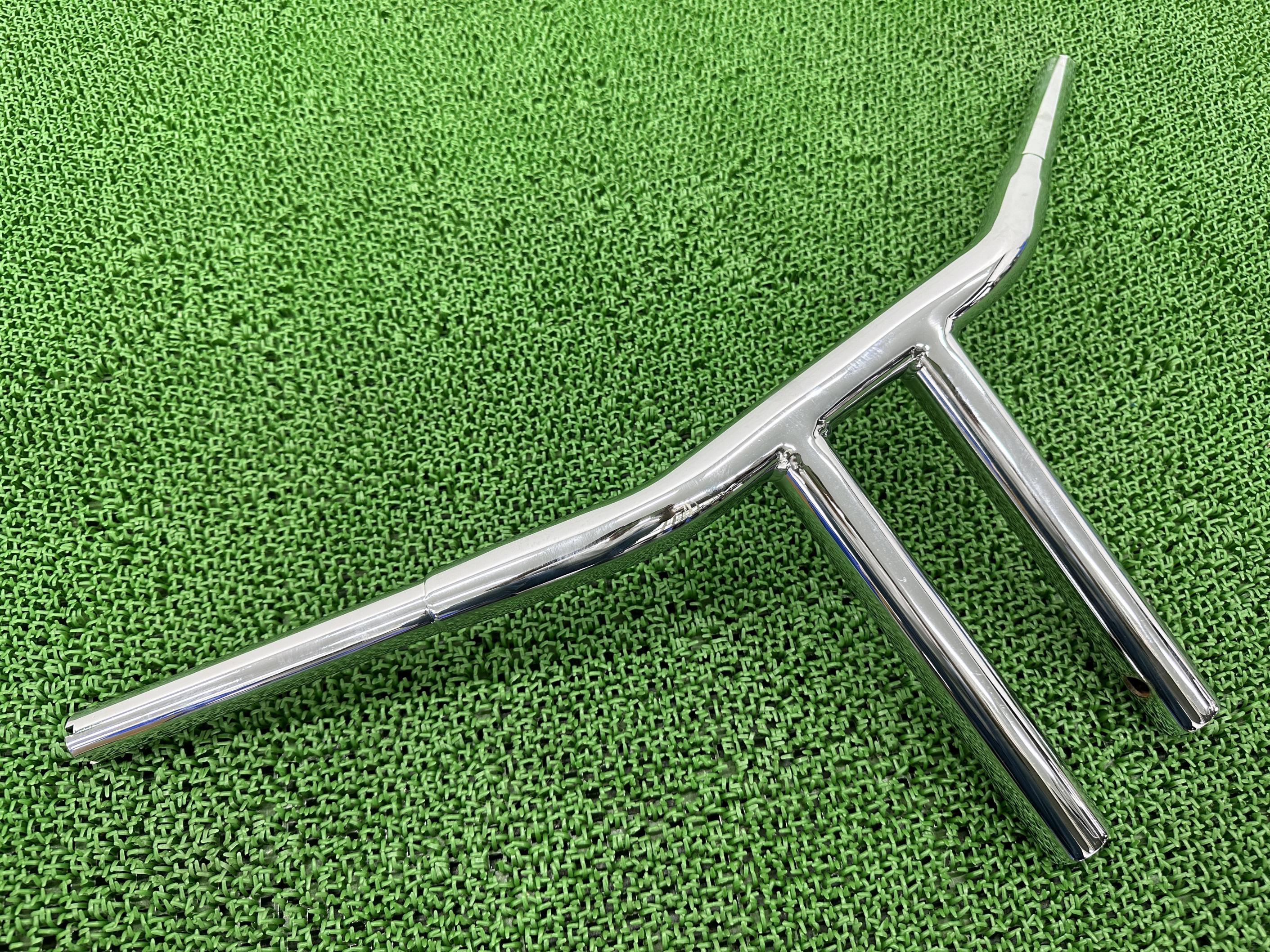 ドラッグスペシャリティーズ製ハーレー ハンドル 社外 バイク 部品 ライザー バッファローバー 8インチTバー コンディション良好 【中古】 43