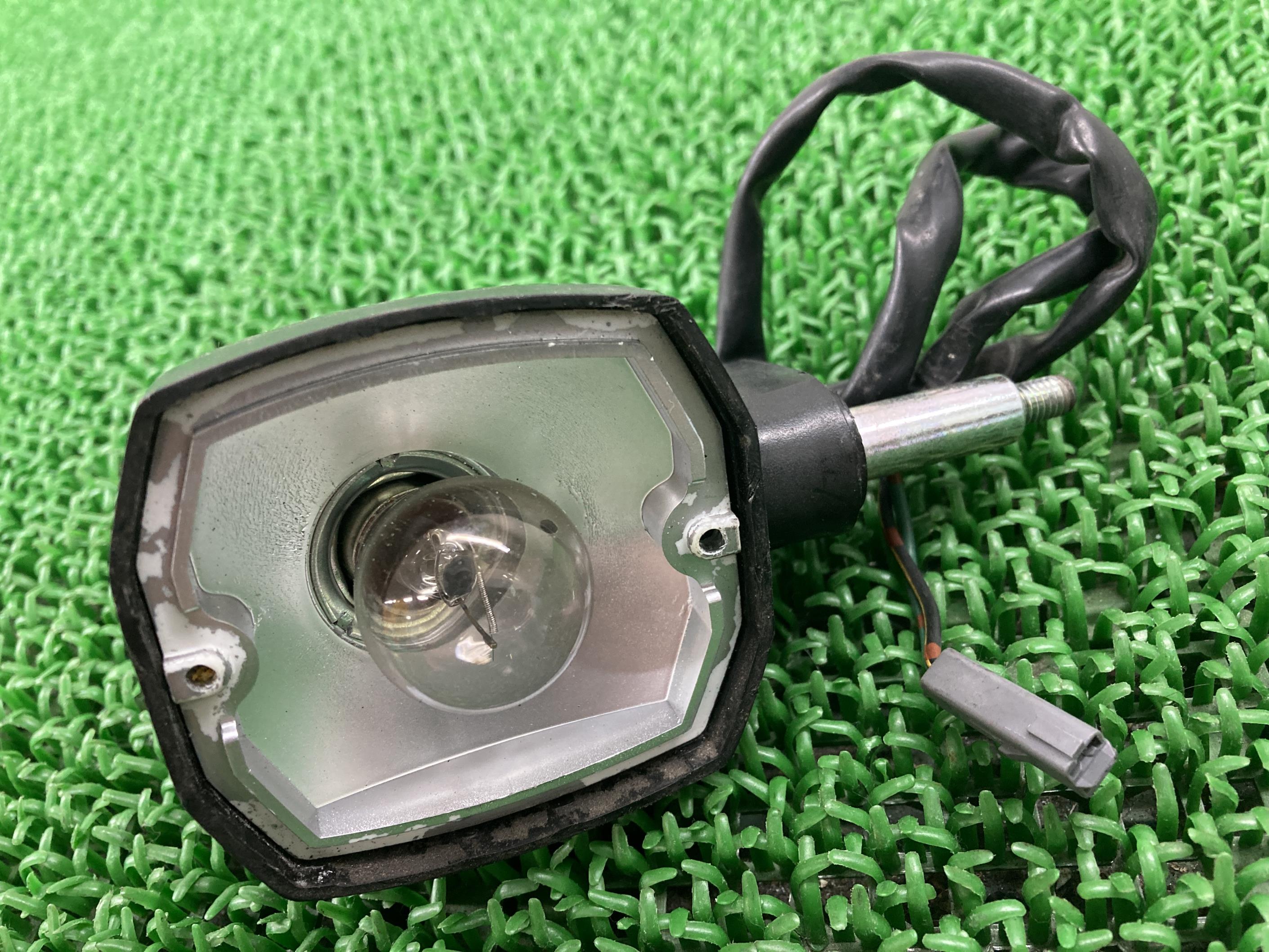 ZRX400リアウインカーベース片側カワサキ純正バイク部品ZR400EZRX1100ZRX1200R割れ欠け無し品薄希少品車検Genuine【中古】