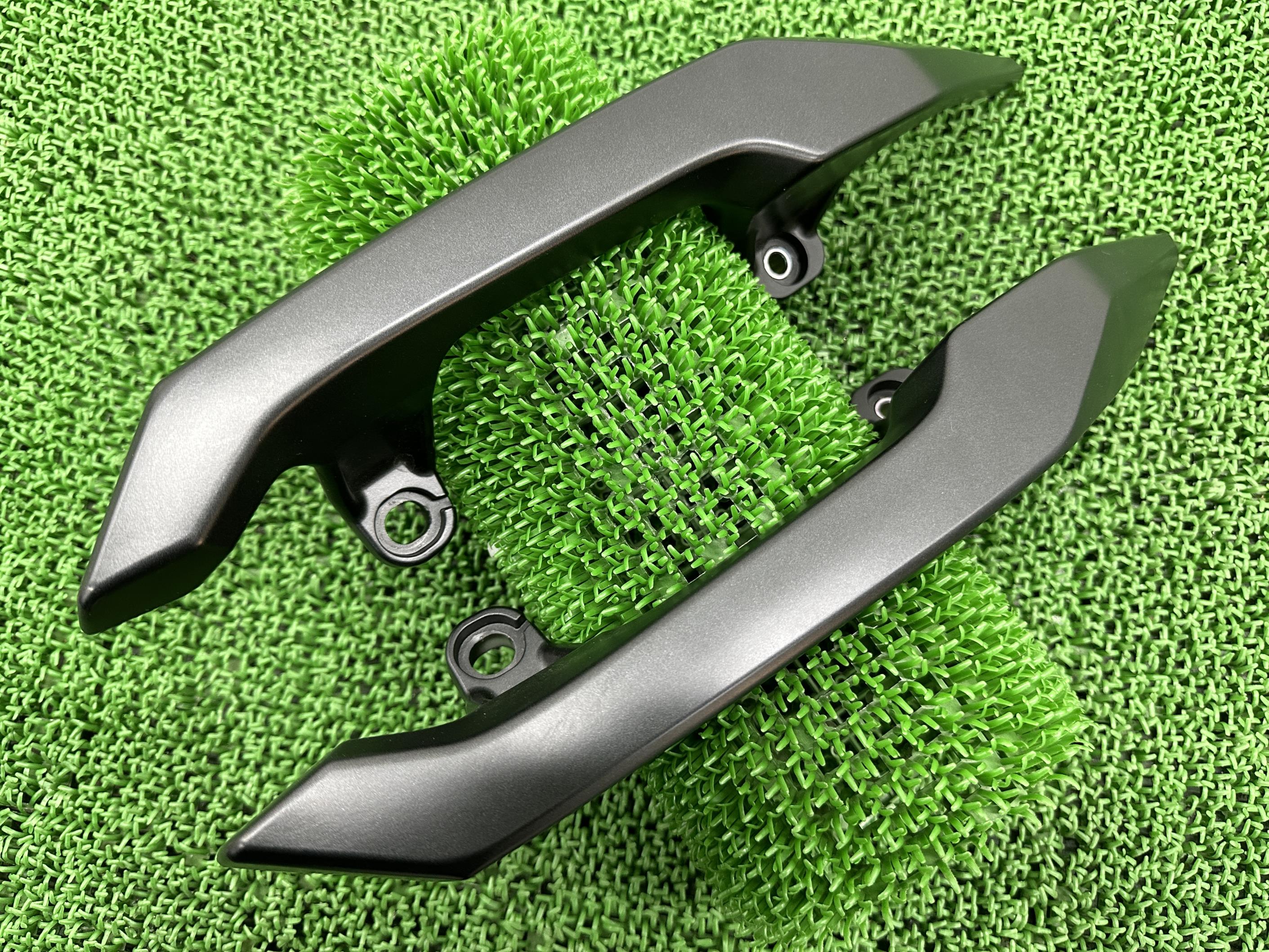 ADV150 グラブバー 左右 ホンダ 純正 バイク 部品 KF38 タンデムグリップ アシストグリップ 綺麗 良品 ..