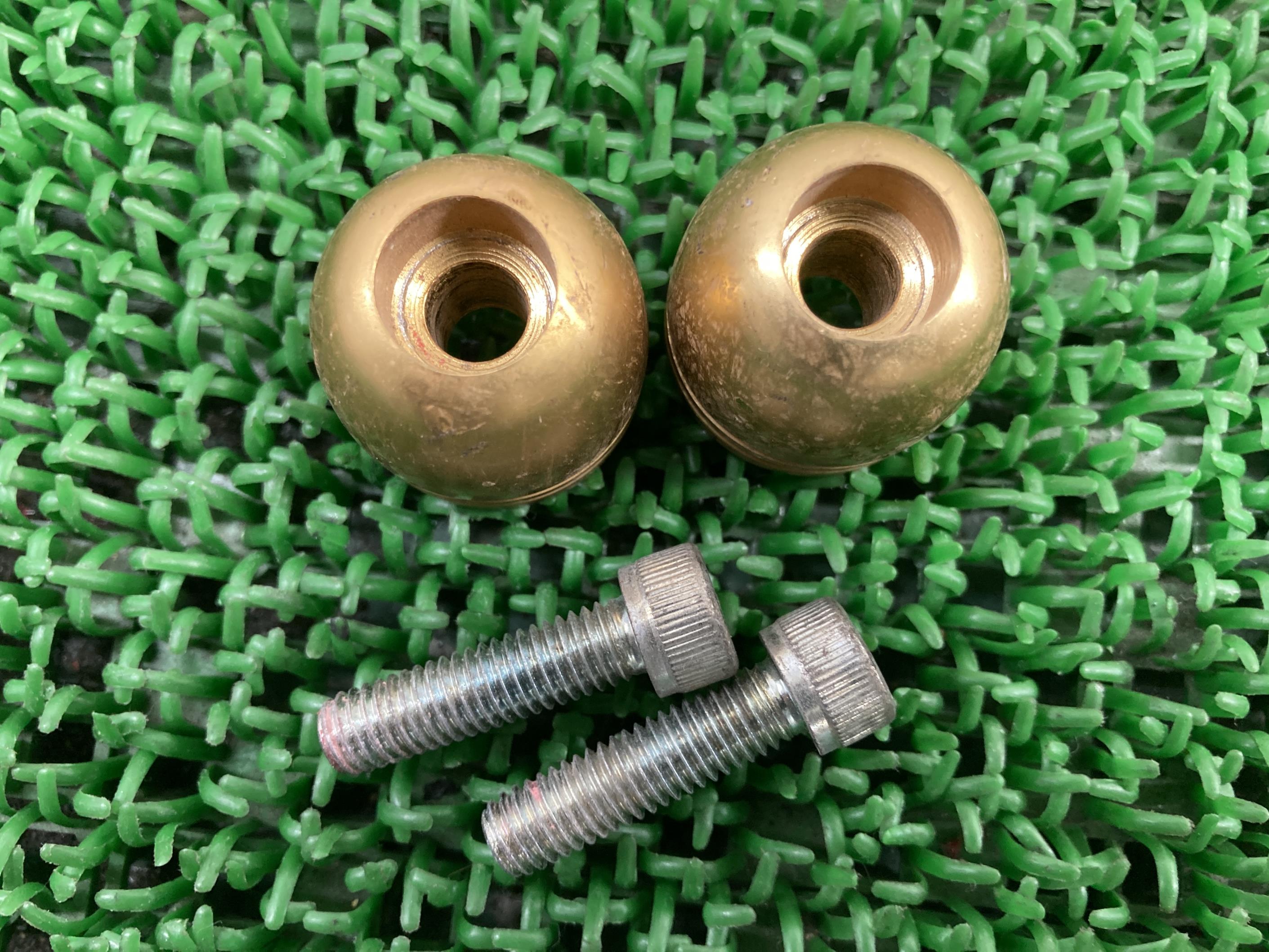 ZX-12Rハンドルバーエンド左右社外バイク部品ZXT20Aアルミグリップエンドコケキズ無し品薄希少品【中古】 43