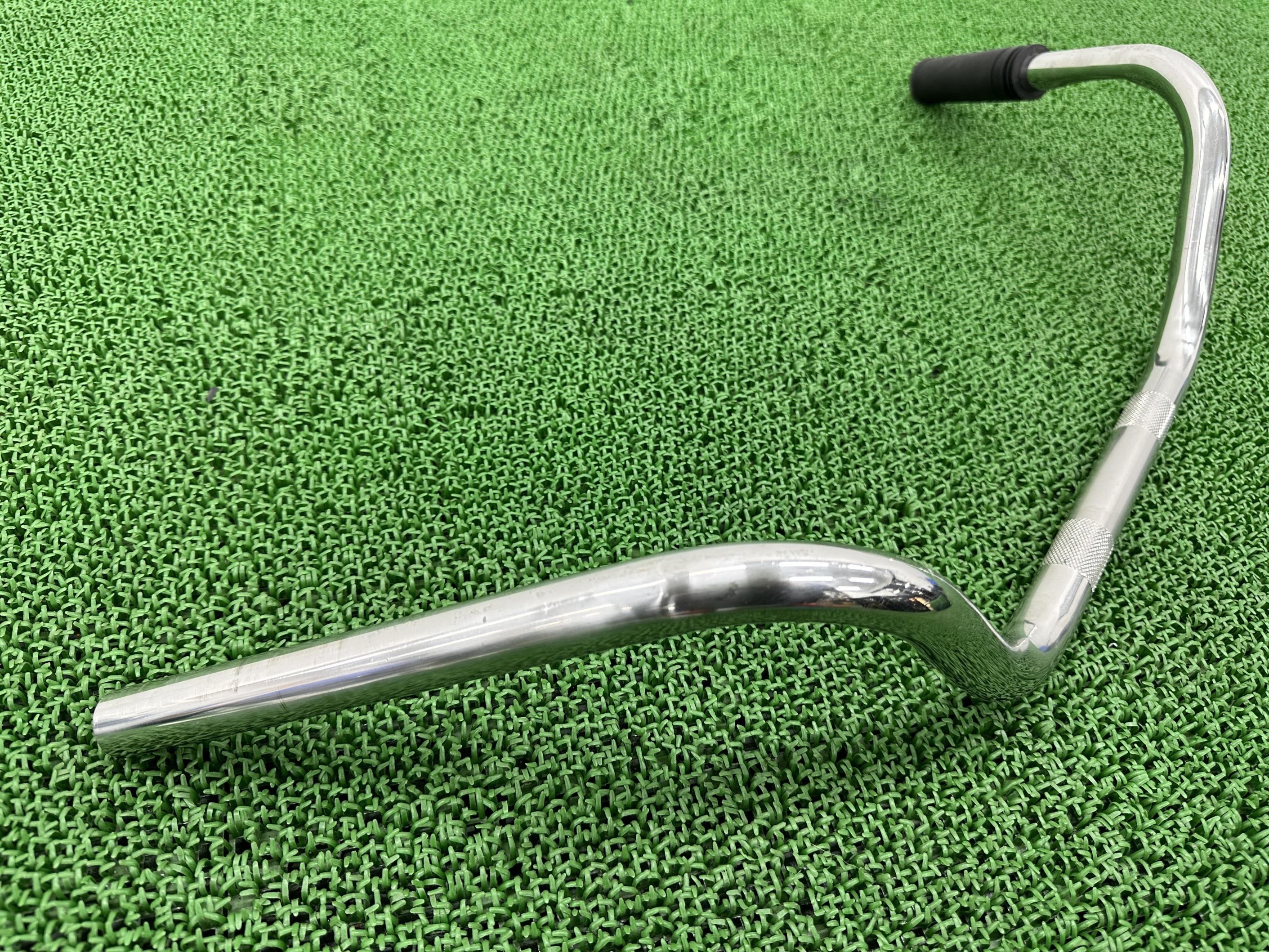 ソフテイルハンドルハーレー純正バイク部品1インチワイドプルバックハンドル幅780mm曲がり無し品薄希少品車検Genuine【中古】 89