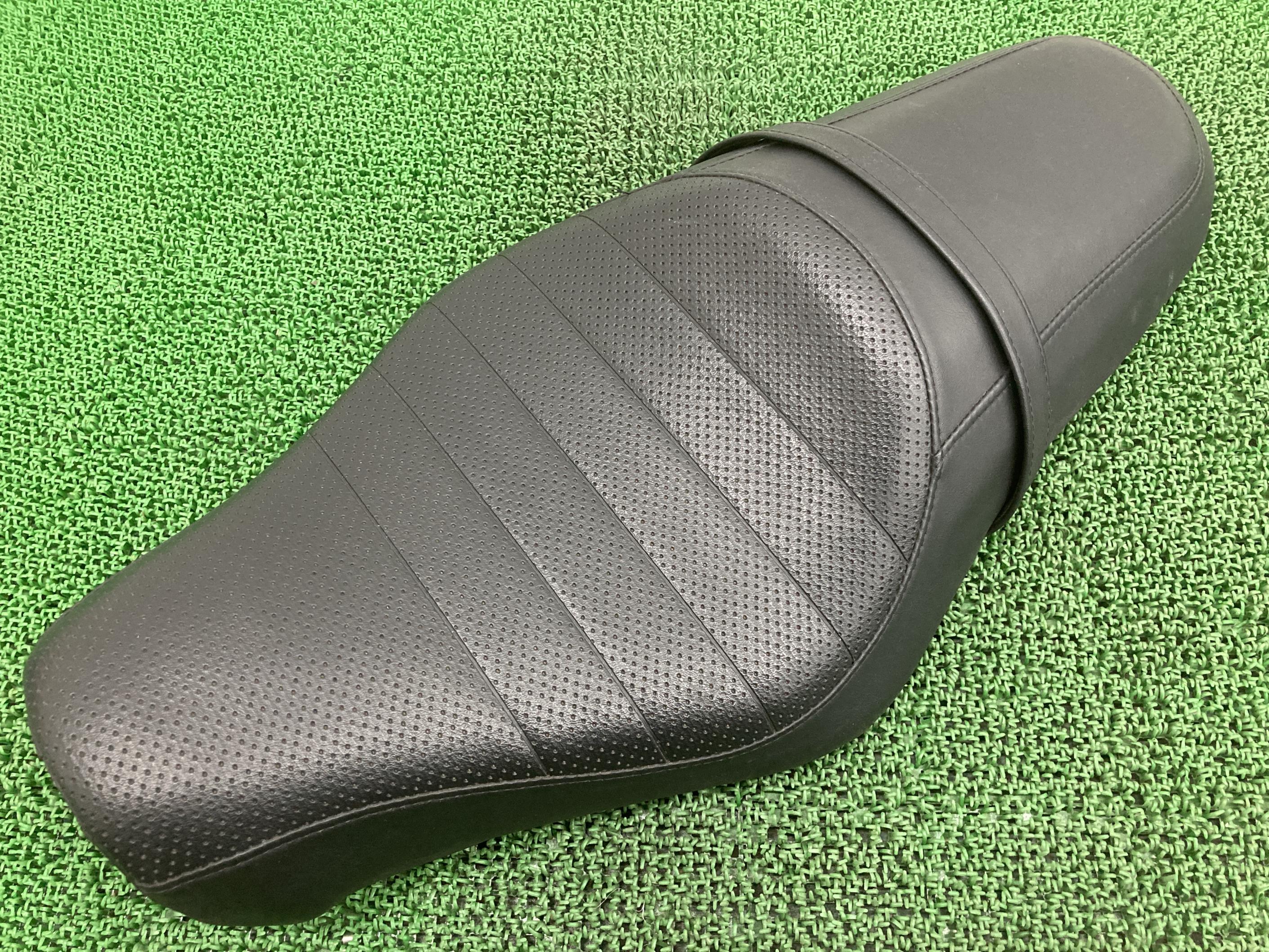 XL1200Rシートハーレー純正バイク部品スポーツスターロードスター07年-ディンプルシートバンド車検Genuine【中古】 9