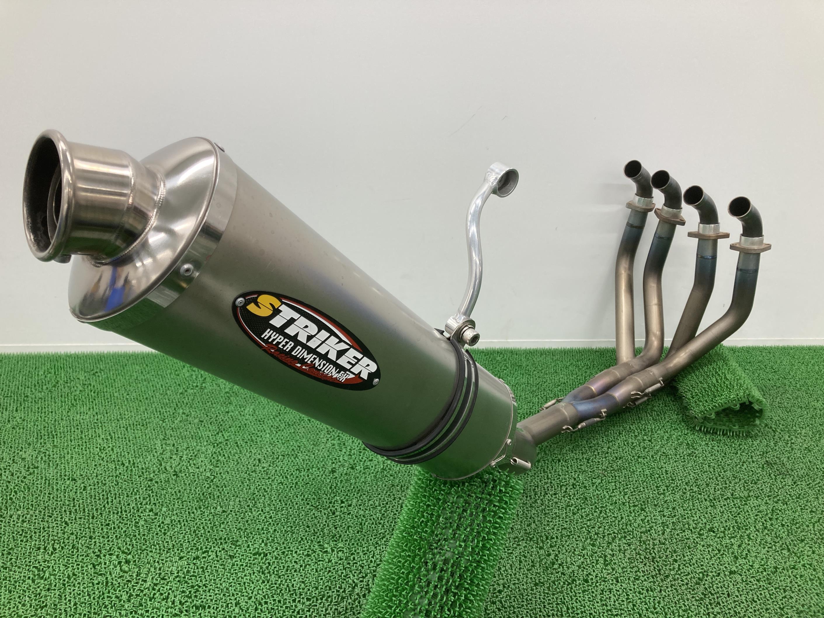 ストライカー製CB1300SF マフラー 社外 バイク 部品 SC54 前期 チタン 軽量 STRIKER レーシングコンセプト 【中古】 25