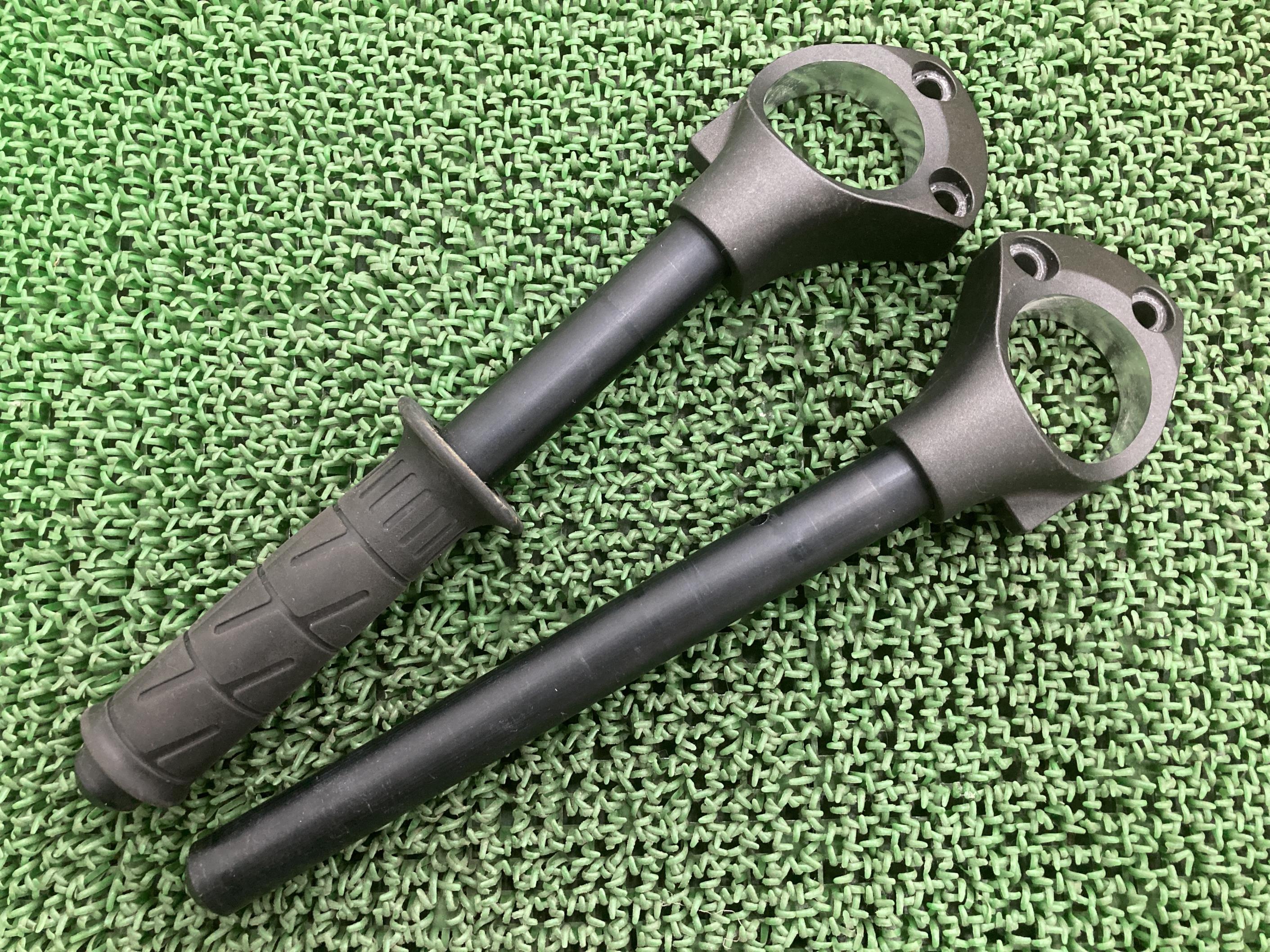 ZX-14Rセパレートハンドル左右カワサキ純正バイク部品ZXT40E50φ曲がり無し品薄希少品車検Genuine【中古】 67