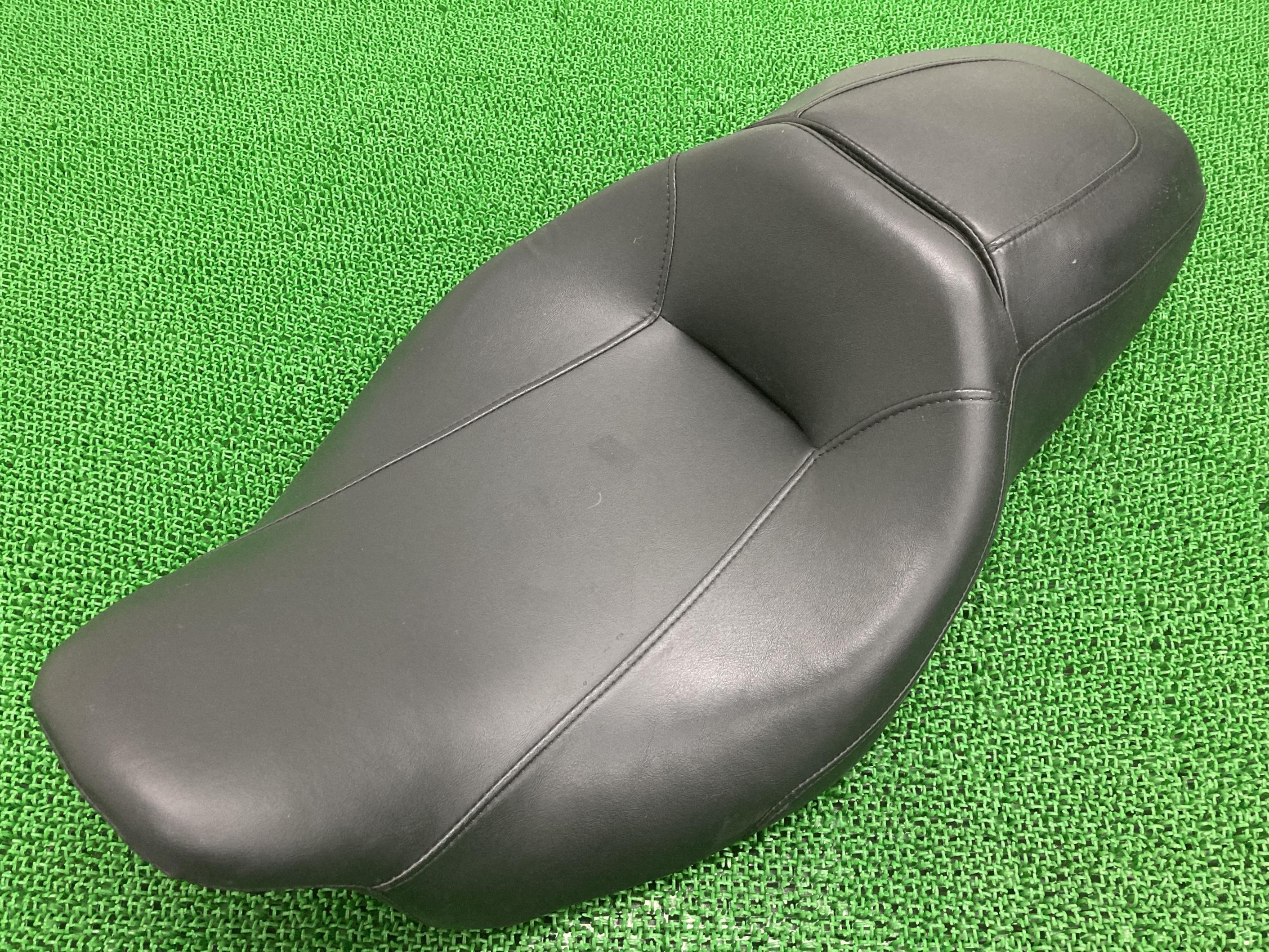 FLHX1690 シート ハーレー 純正 バイク 部品 ストリートグライド ツーリング 破れ無し 品薄 車検 Genuine 【中古】 93
