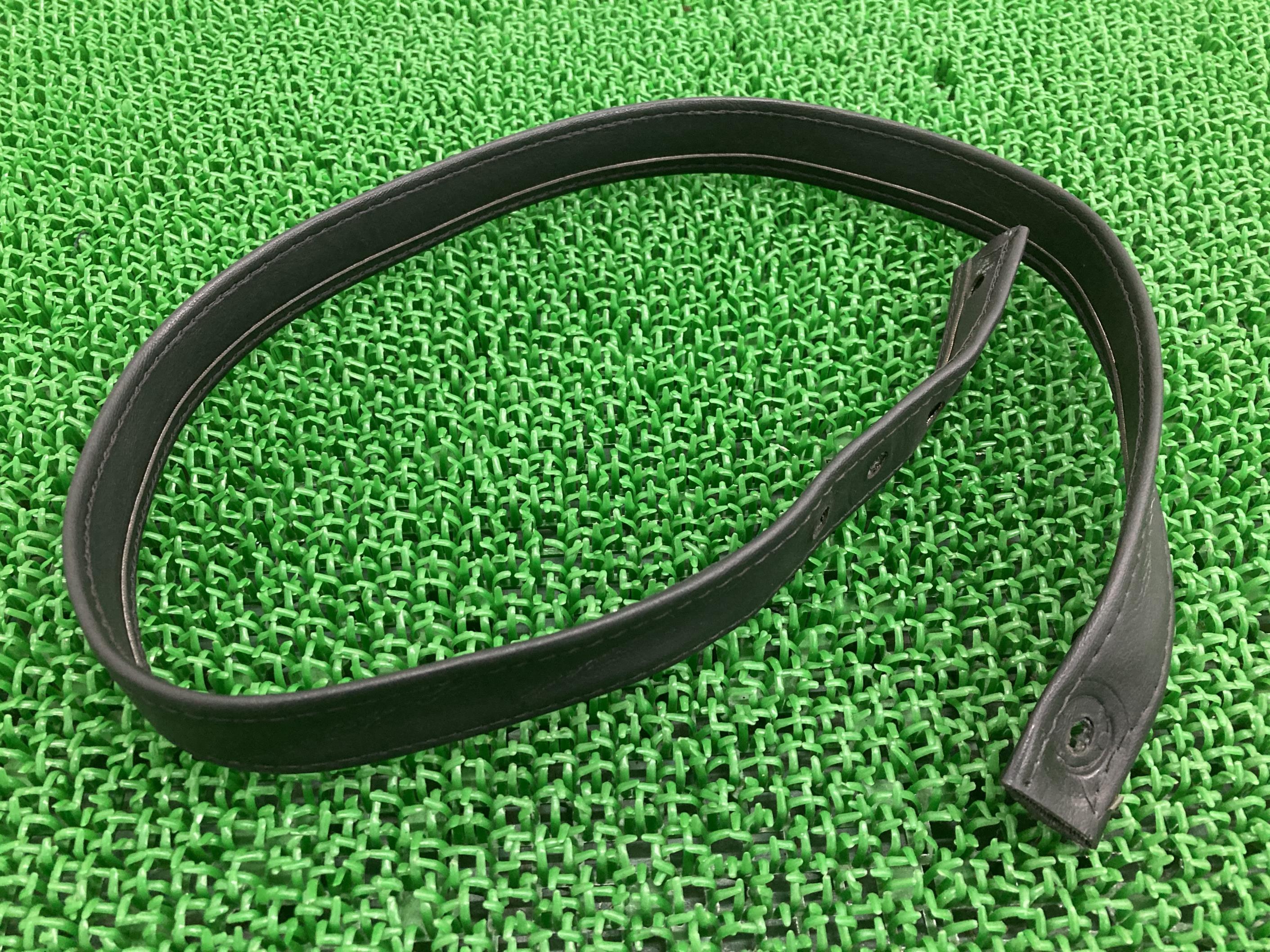 FXDL1580シートバンドハーレー純正バイク部品ダイナローライダー全長880mmタンデムベルトシートベルト車検Genuine【中古】 44