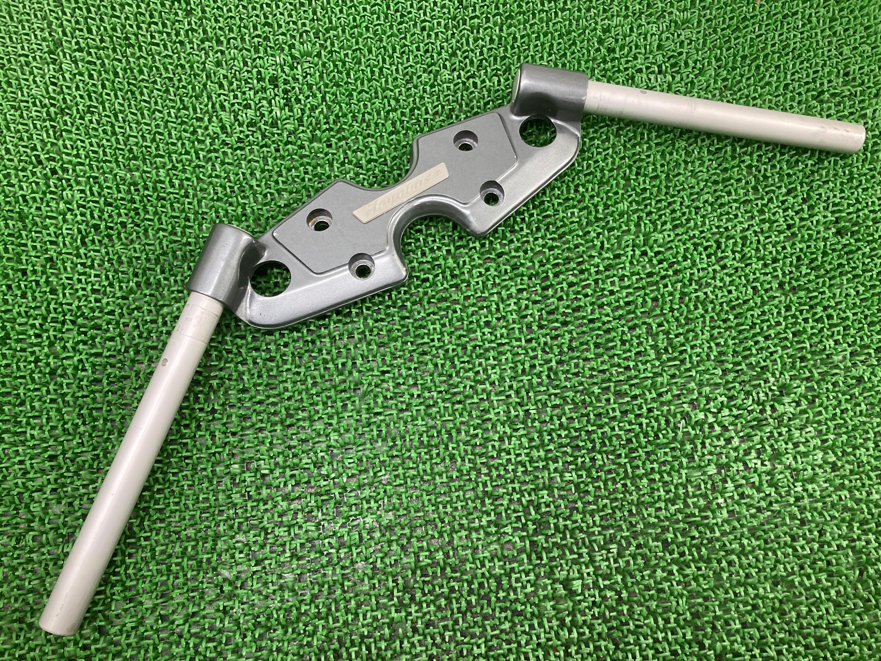 GSX1300Rハヤブサセパレートハンドルスズキ純正バイク部品GW71AHAYABUSA隼セパハン曲がり無し品薄車検Genuine【中古】 1