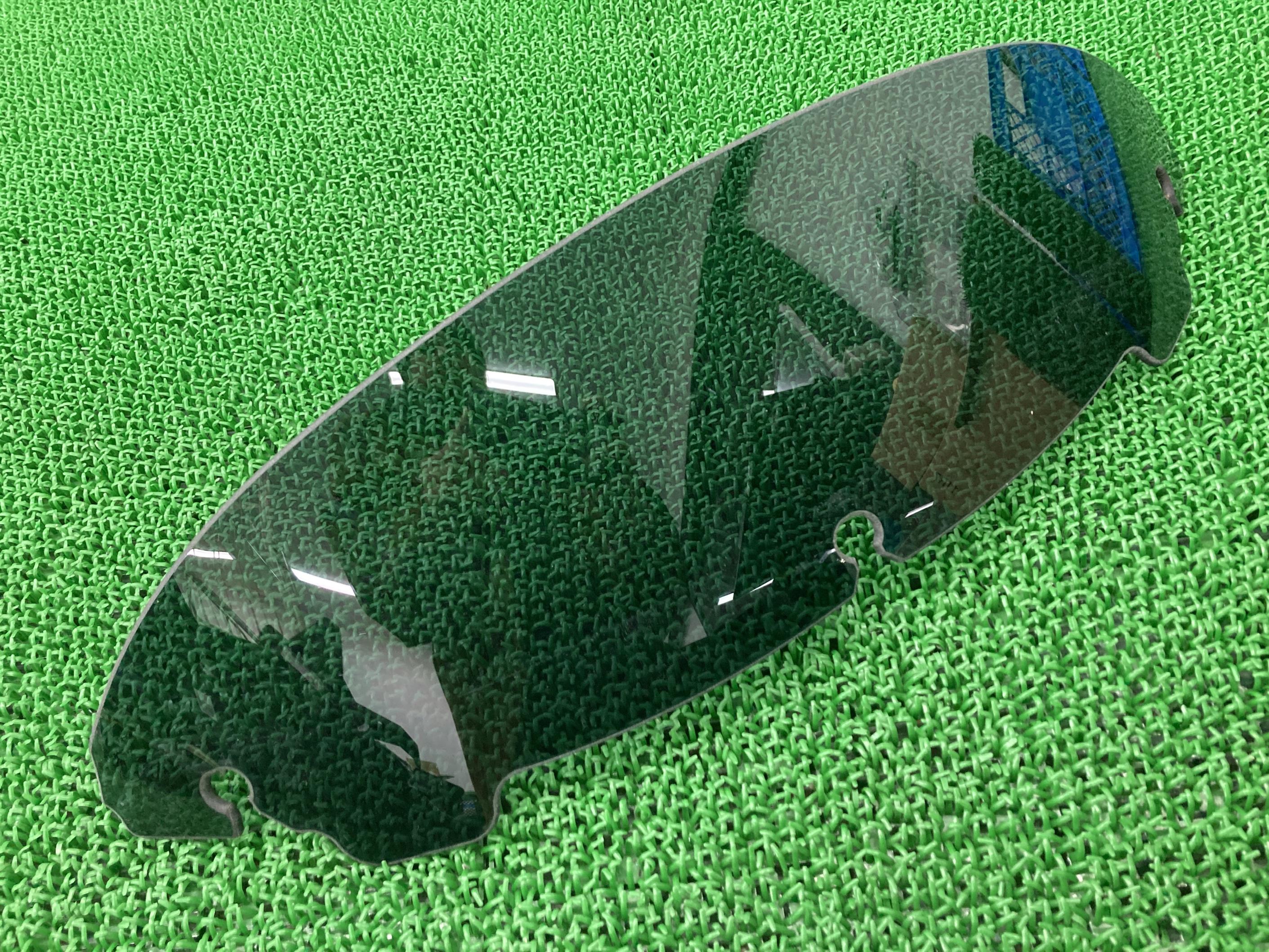 ツーリングスクリーンハーレー純正バイク部品14年-ツーリングショートスモークウインドシールド割れ欠け無し品薄車検Genuine【中古】 10