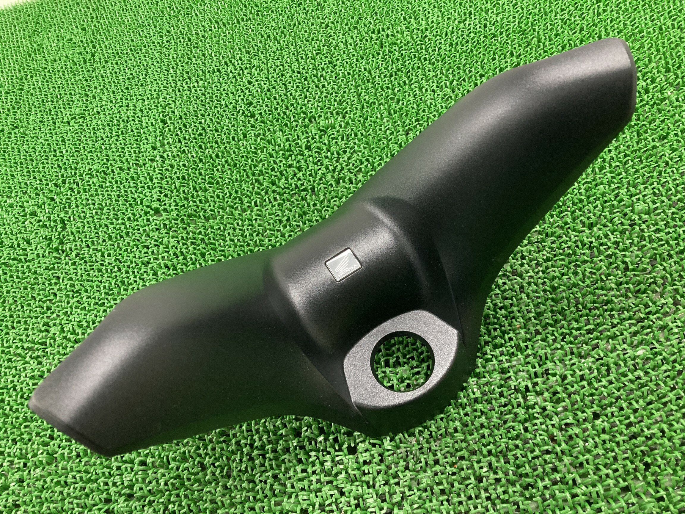 シルバーウイングGT400 600 ハンドルカバー ホンダ 純正 バイク 部品 NF03 PF02 コンディション良好 割れ欠け無し 品薄 車検 Genuine...