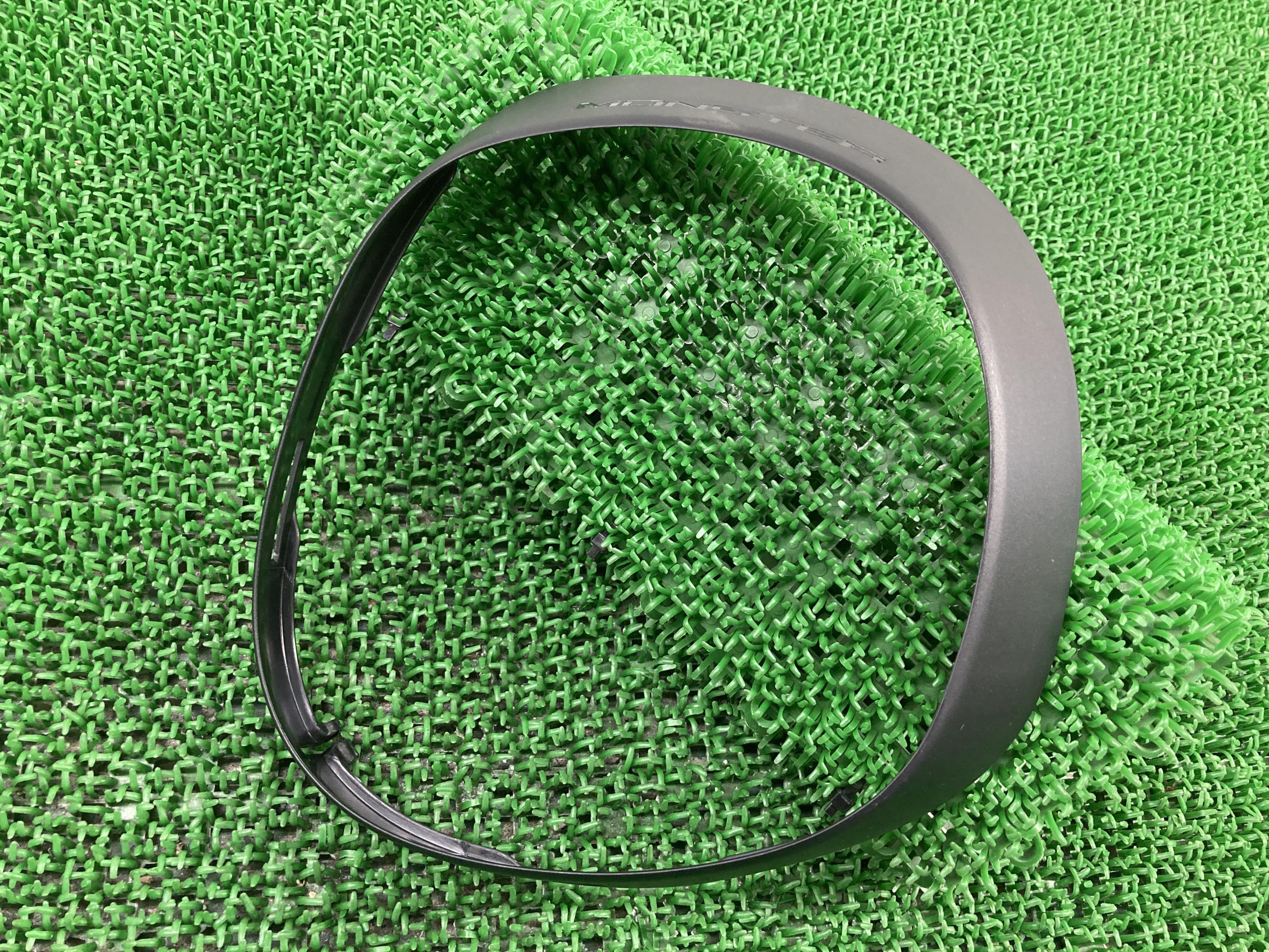 モンスター937 ヘッドライトカバー ドゥカティ 純正 バイク 部品 M937 MONSTER ヘッドライトリム コンディション良好 車検 Genuine 【中古】 60