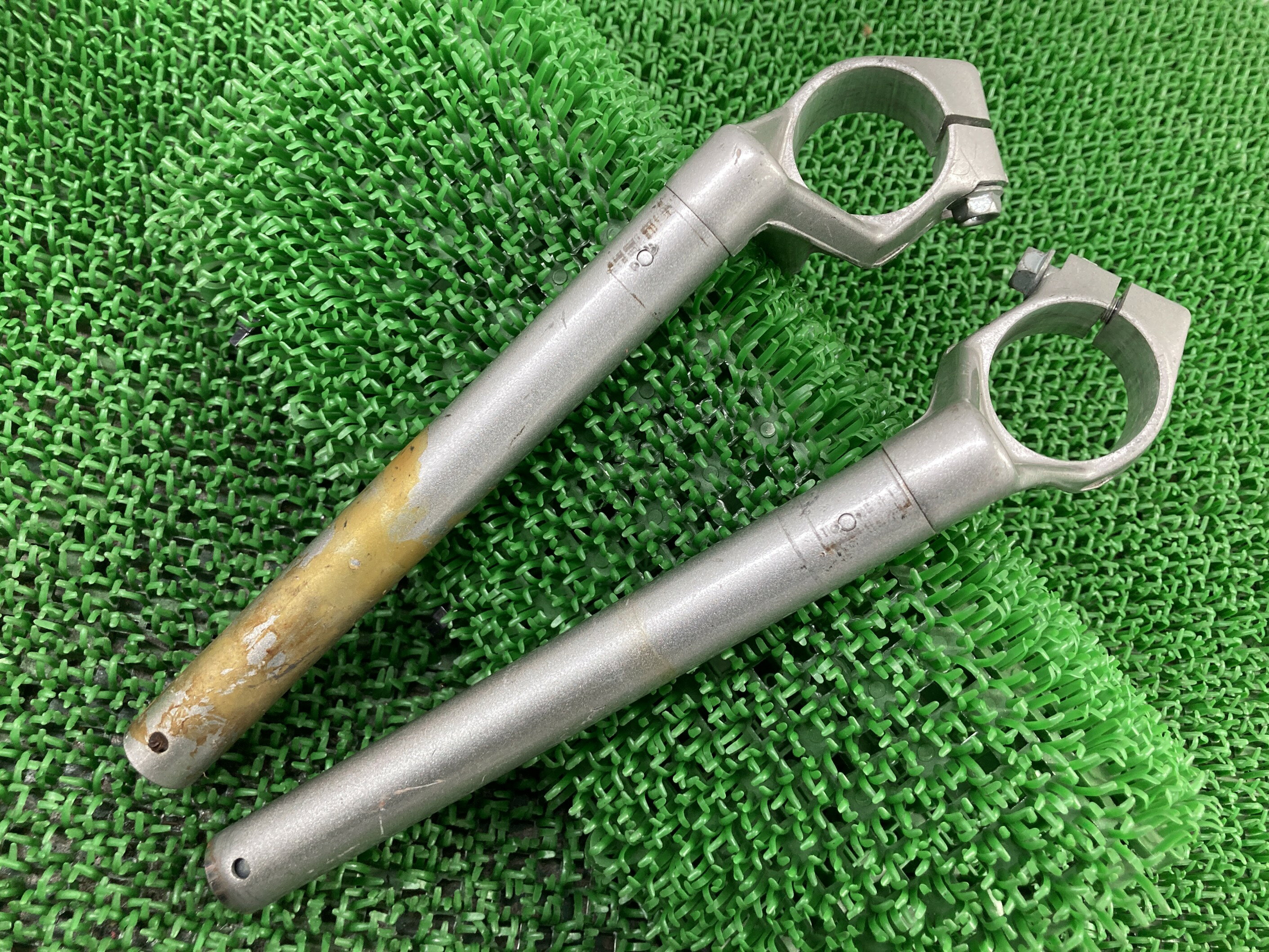 VFR800セパレートハンドル左右ホンダ純正バイク部品RC46前期41φセパハン曲がり無し品薄車検Genuine【中古】 11