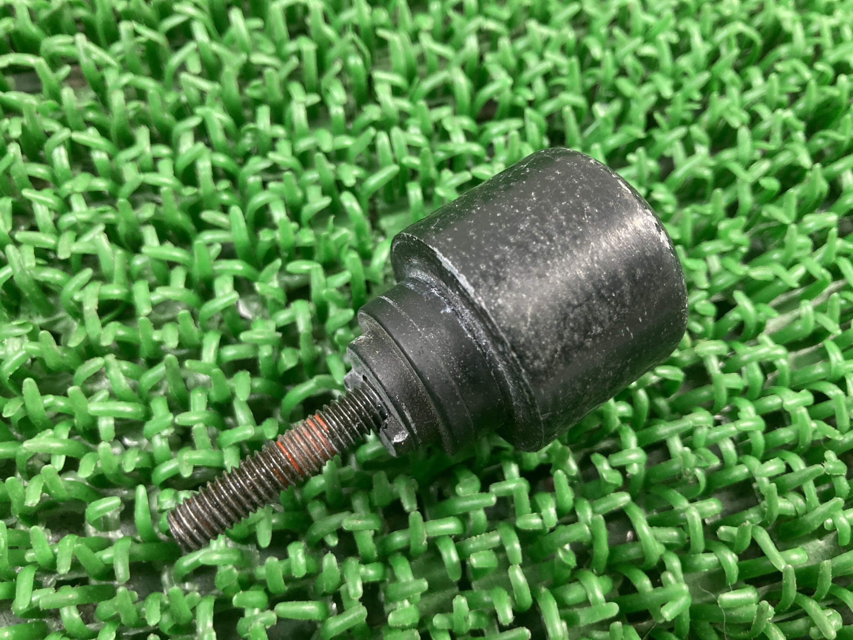 VFR800ハンドルバーエンド片側ホンダ純正バイク部品RC46前期グリップエンドハンドルウエイト曲がり無し品薄車検Genuine【中古】 97