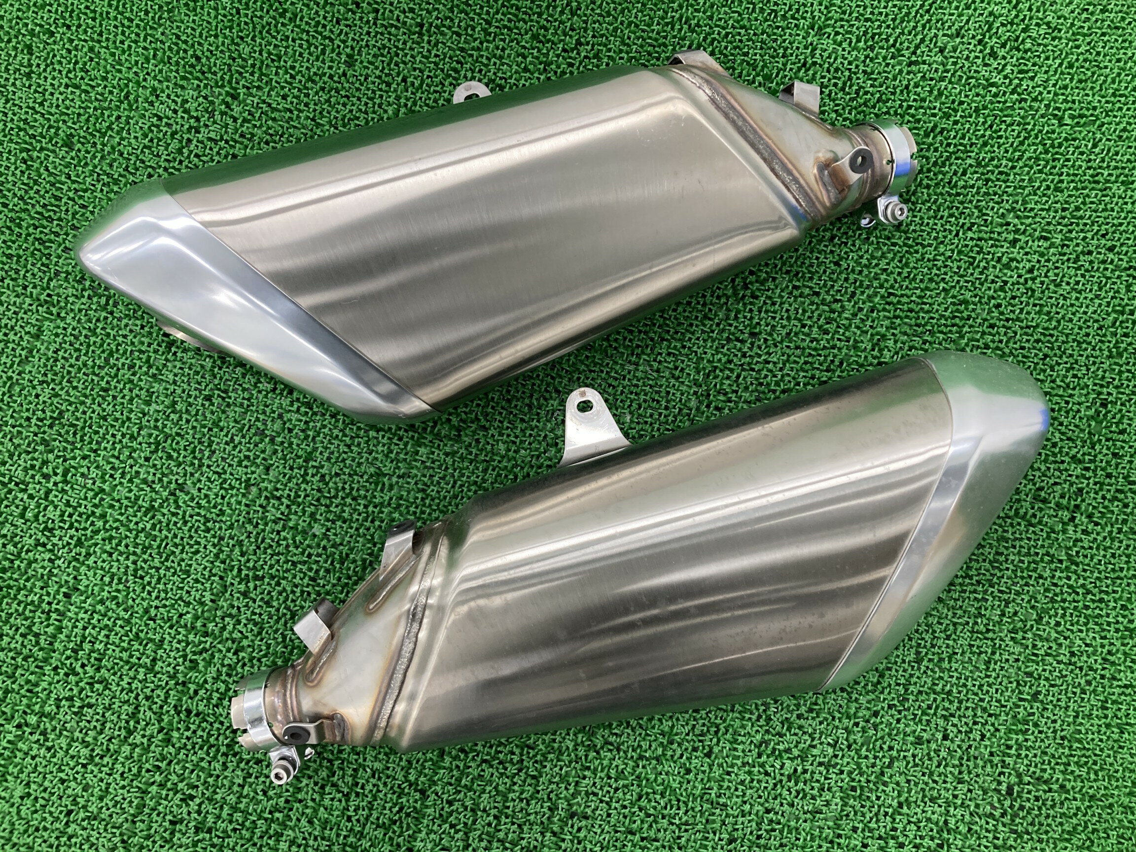 楽天市場】隼 純正 部品(マフラー|パーツ):バイク用品<車 楽天市場】隼 純正 部品(マフラー|パーツ):バイク用品<車